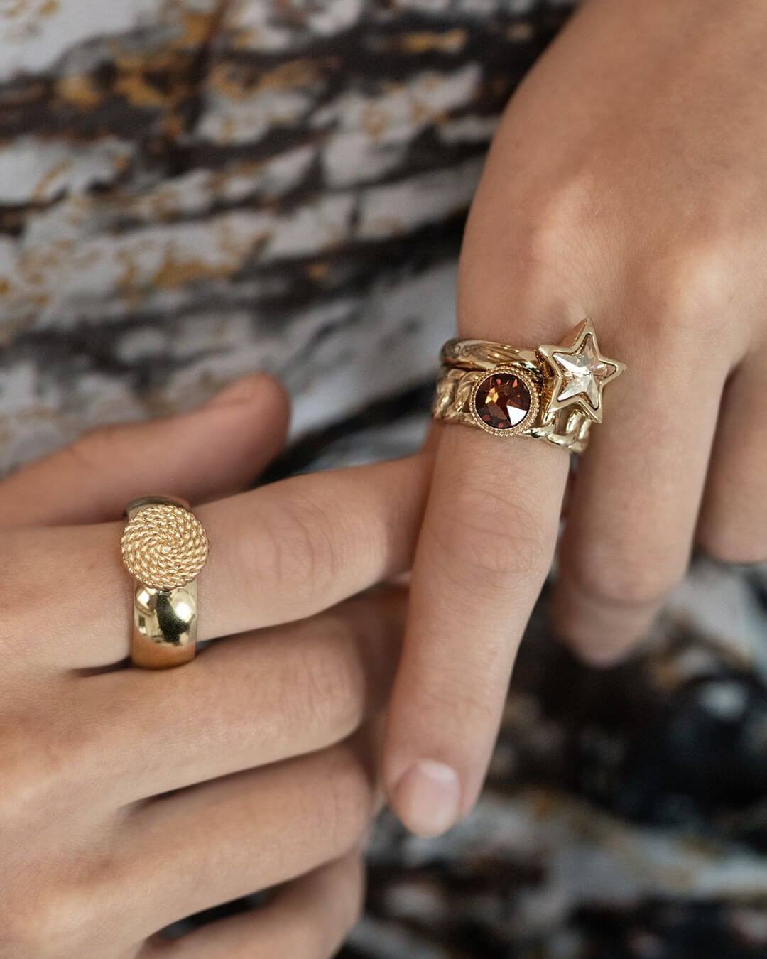 Famosa Gold Plated Broad Ring