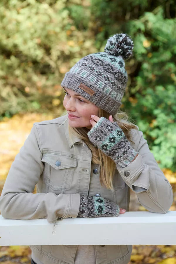 Loch Fyne Roll Back Bobble Beanie (Pure Merino) Green