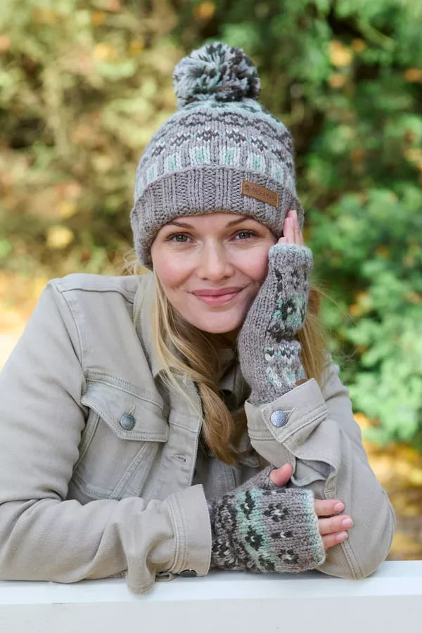 Loch Fyne Roll Back Bobble Beanie (Pure Merino) Green