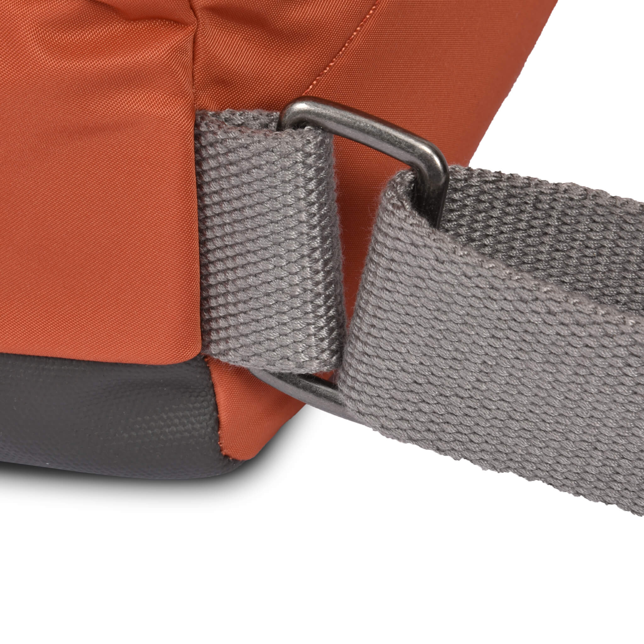 Canfield B Medium Sustainable Nylon Ginger