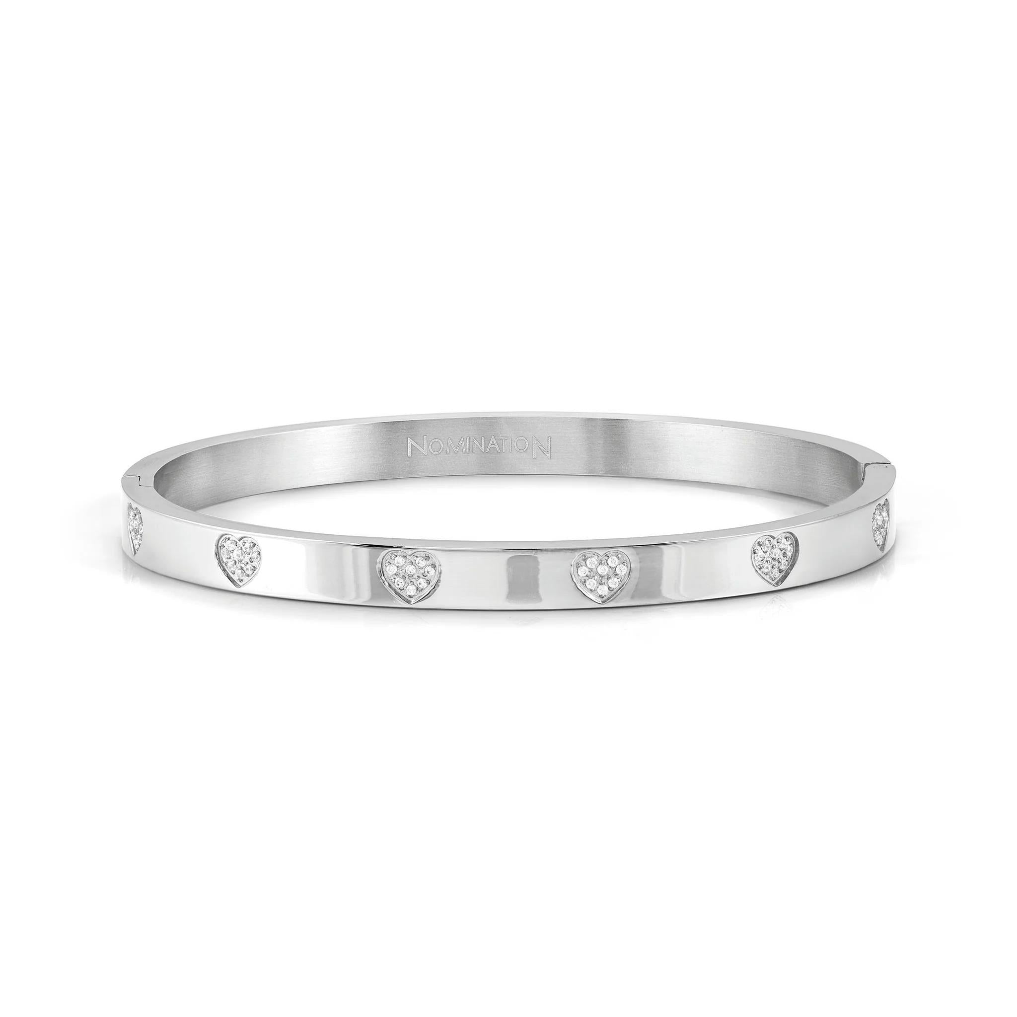Pretty Bangle In SS With CZ Solid Heart