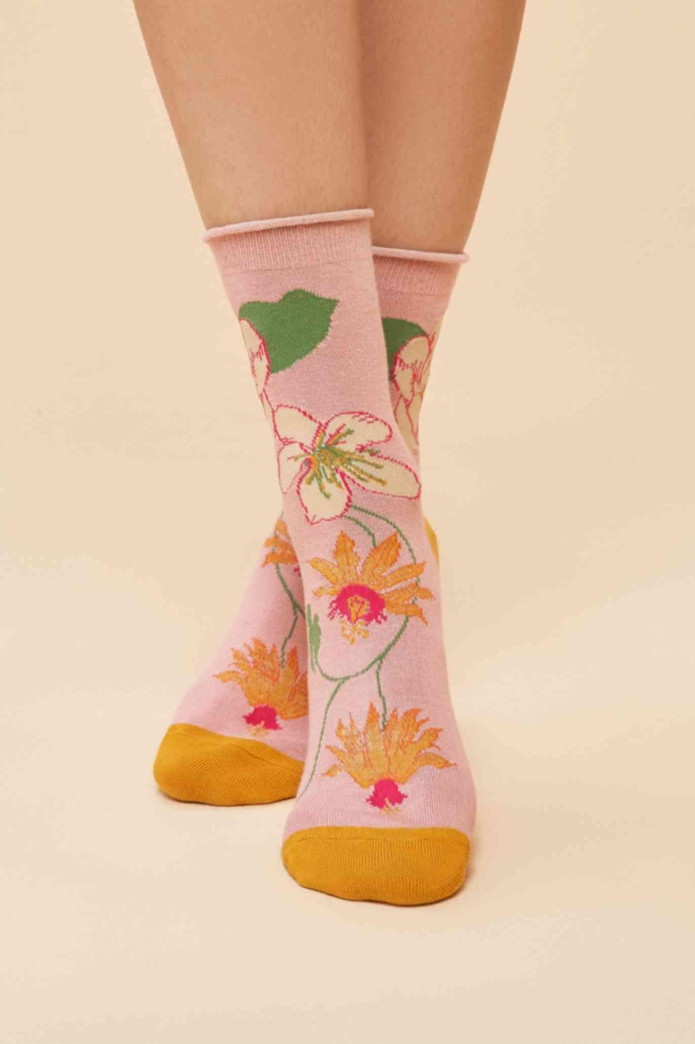 Tropical Flora Ankle Socks - Petal