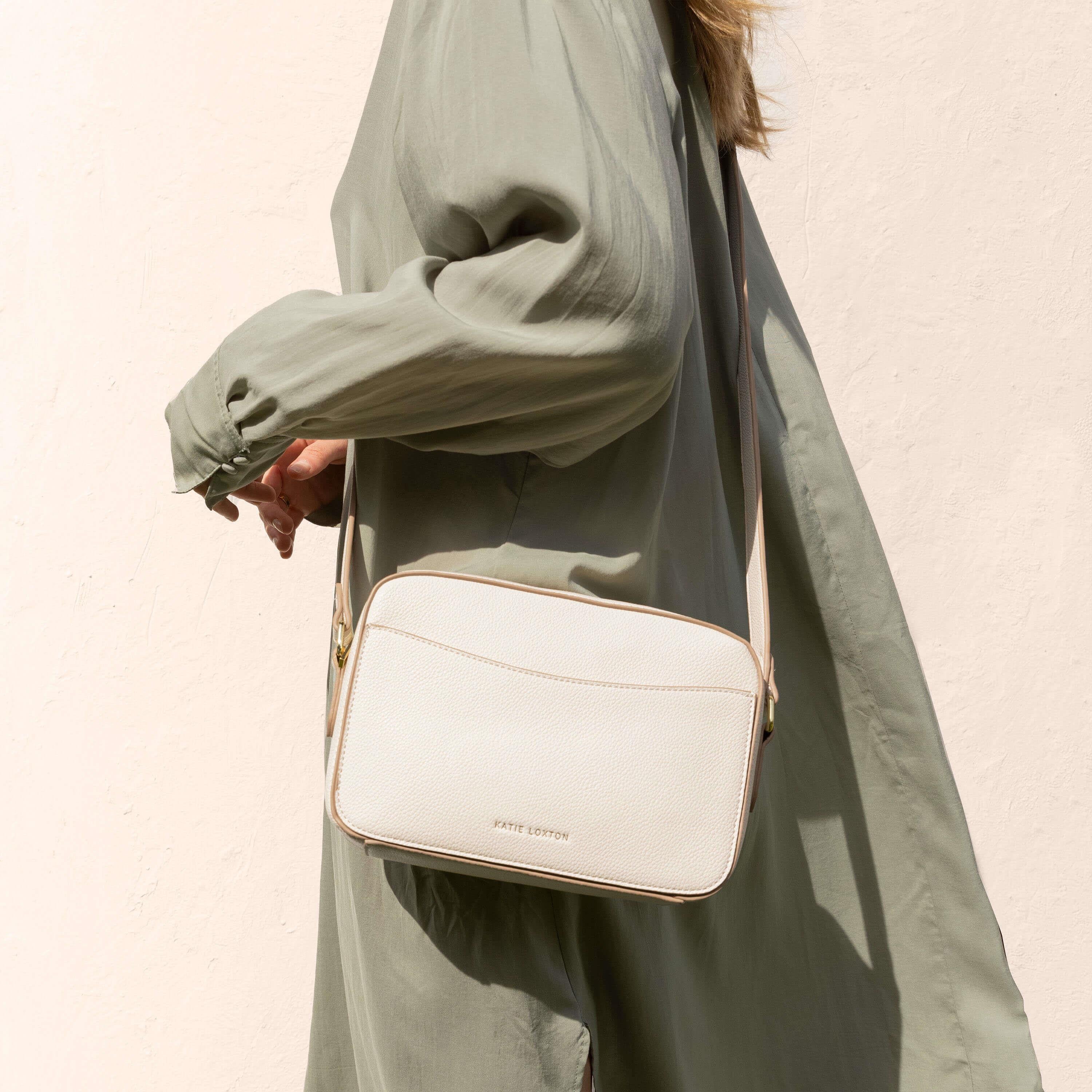 Cara Crossbody Bag | Off White | 16 X 23 X 7.5cm