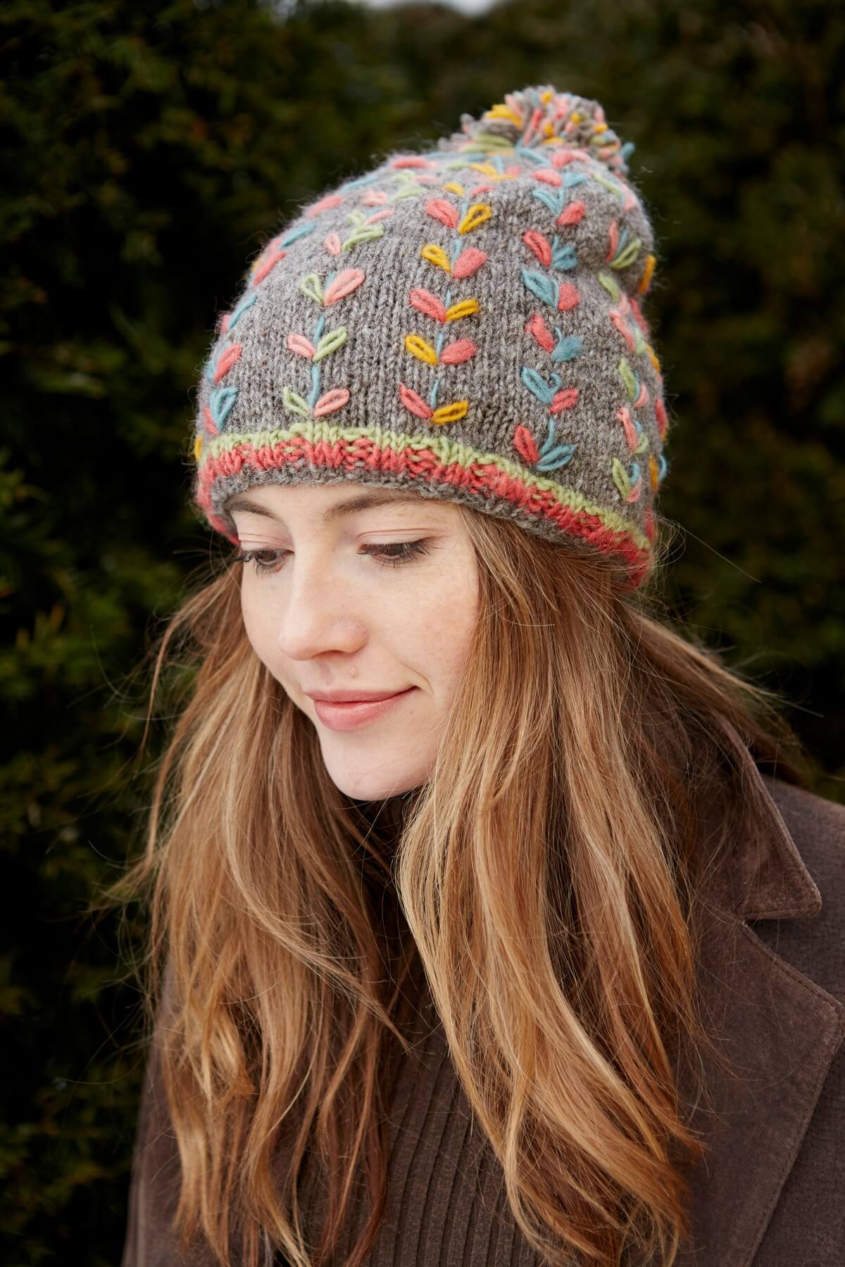 Kylemore Bobble Beanie Grey
