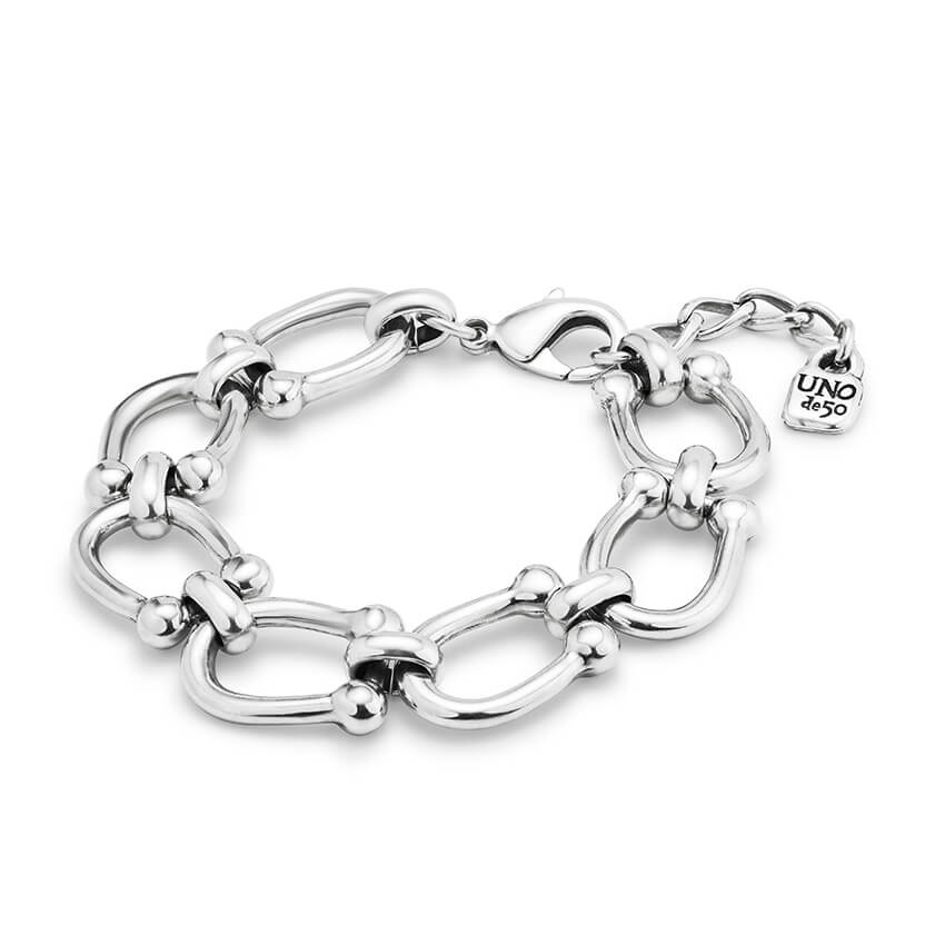 Silver Plated Oval Sized Links Bracelet