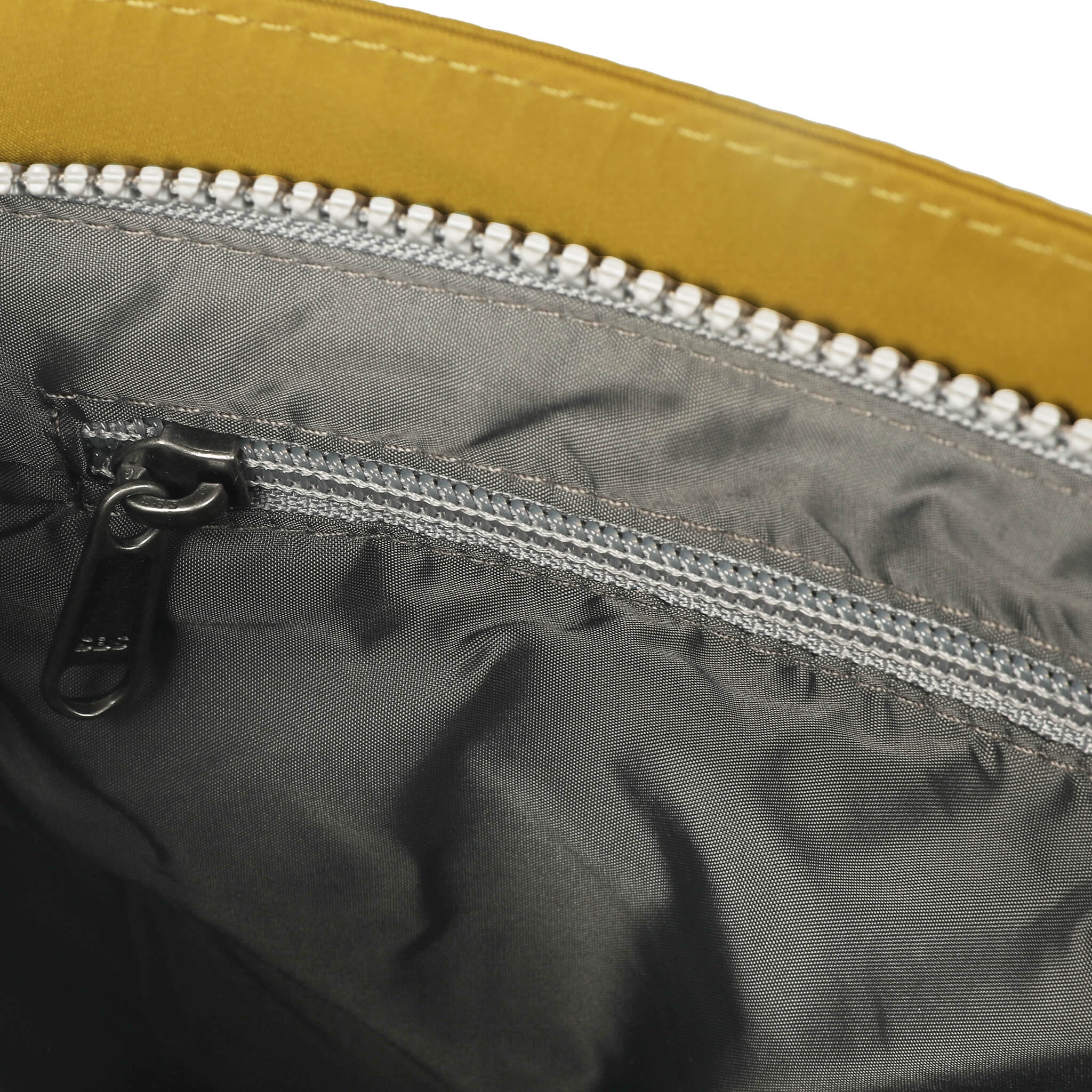 Kennington B Medium Sustainable Nylon Corn