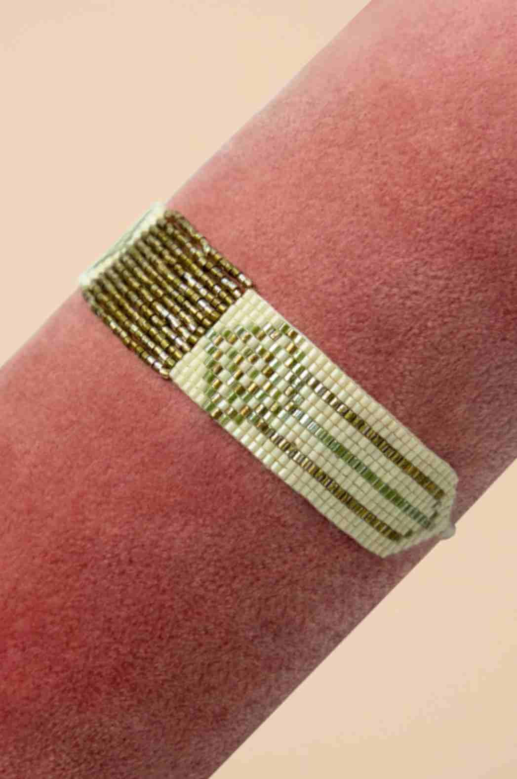 Beaded Bracelet Medium - Olive Diamonds/Gold Bar