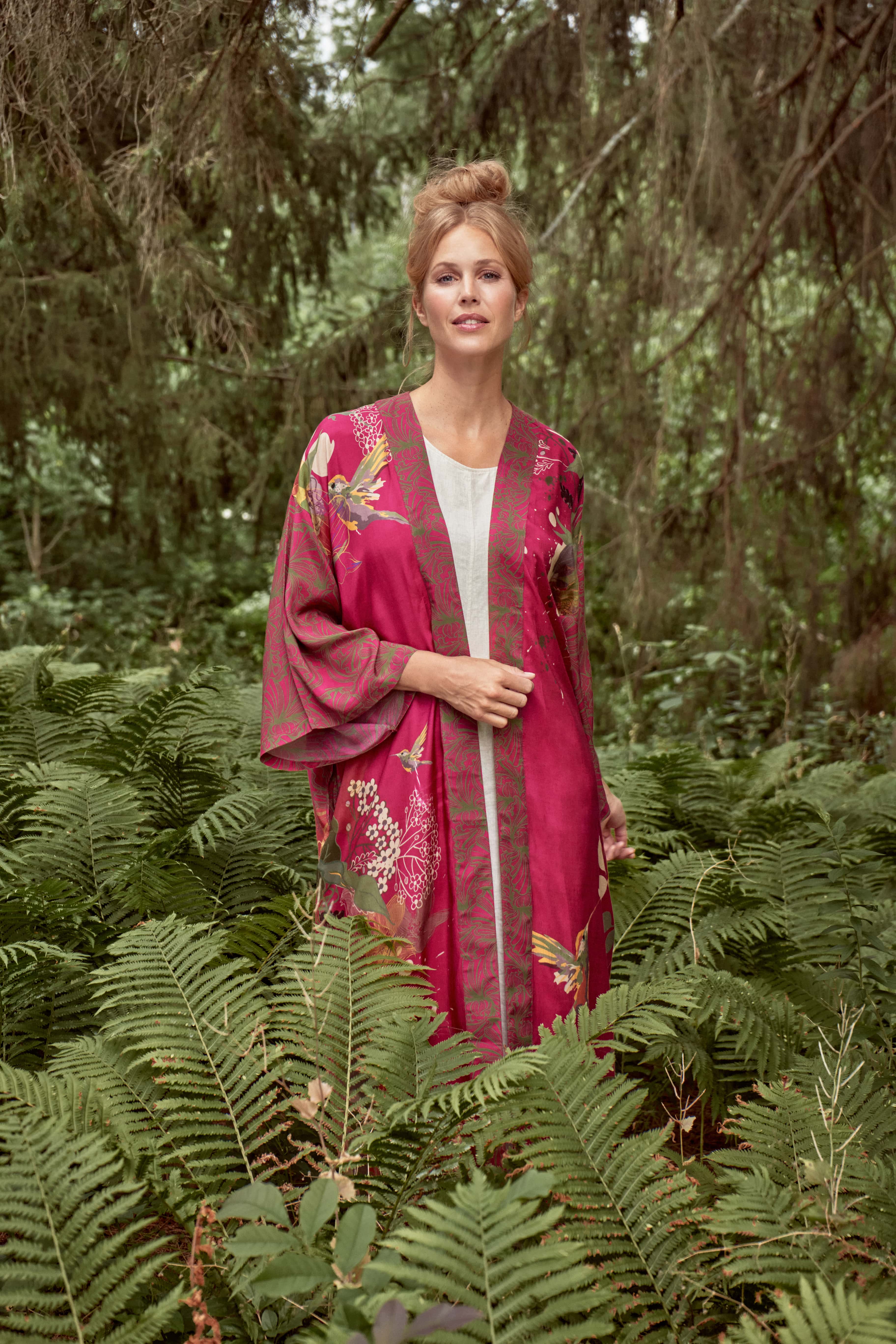 Hummingbird Kimono Gown - Raspberry