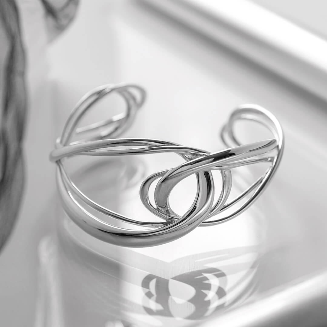Infinity Grande Cuff Bangle (H)