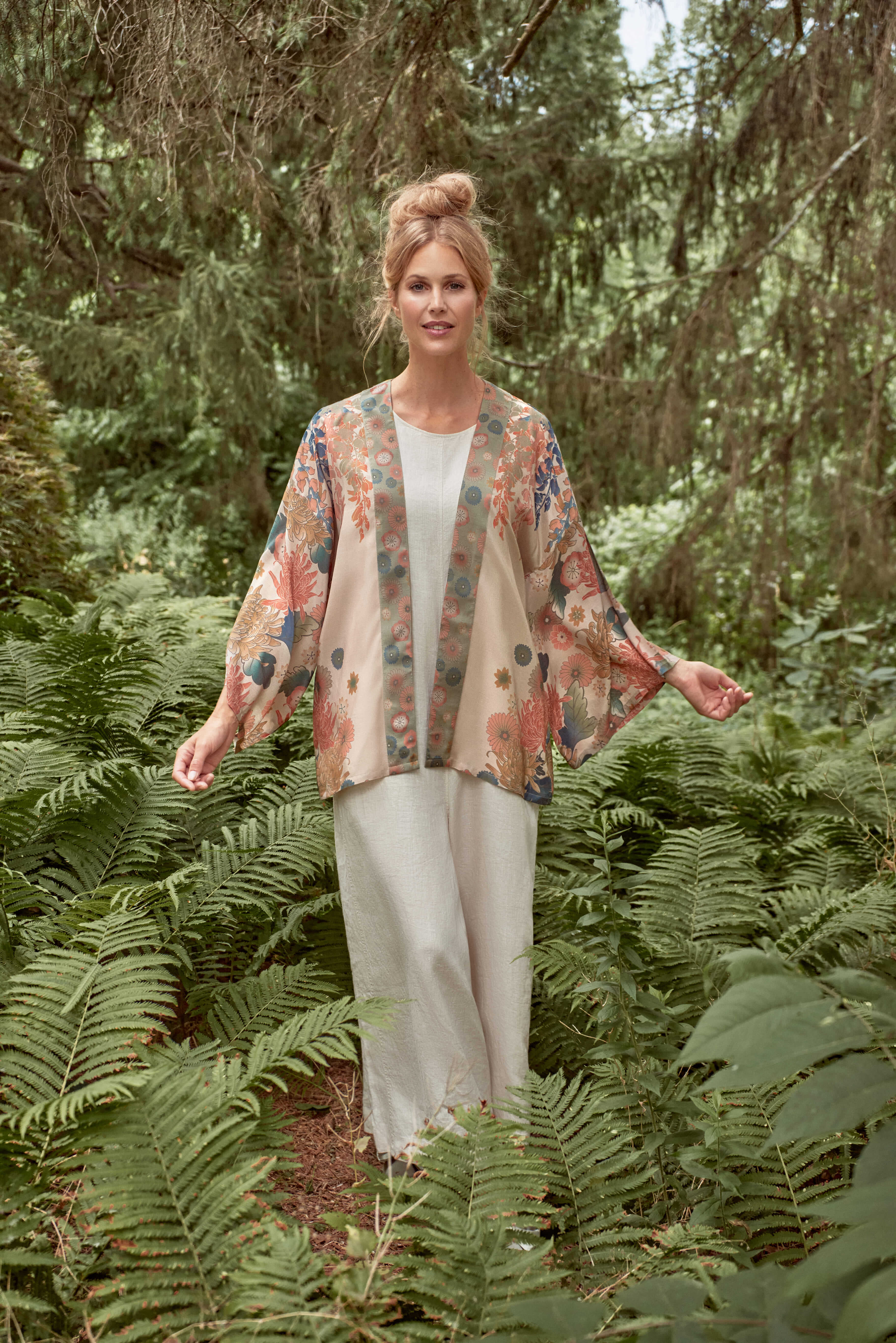 Trailing Wisteria Kimono Jacket - Coconut