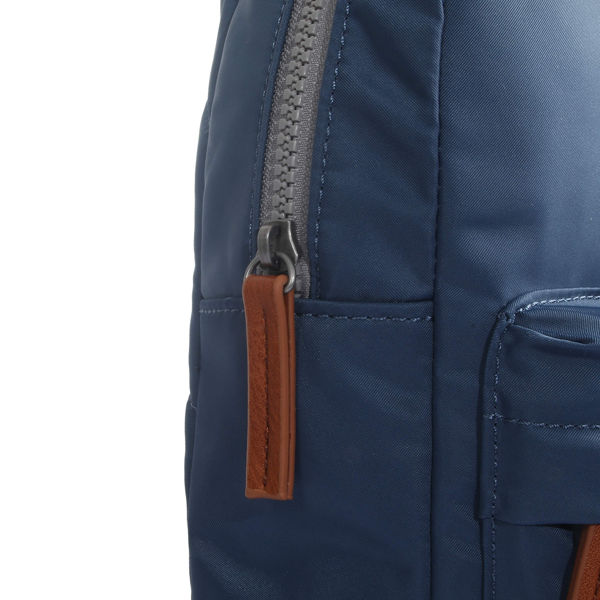Willesden B Large Sustainable Nylon Pacific