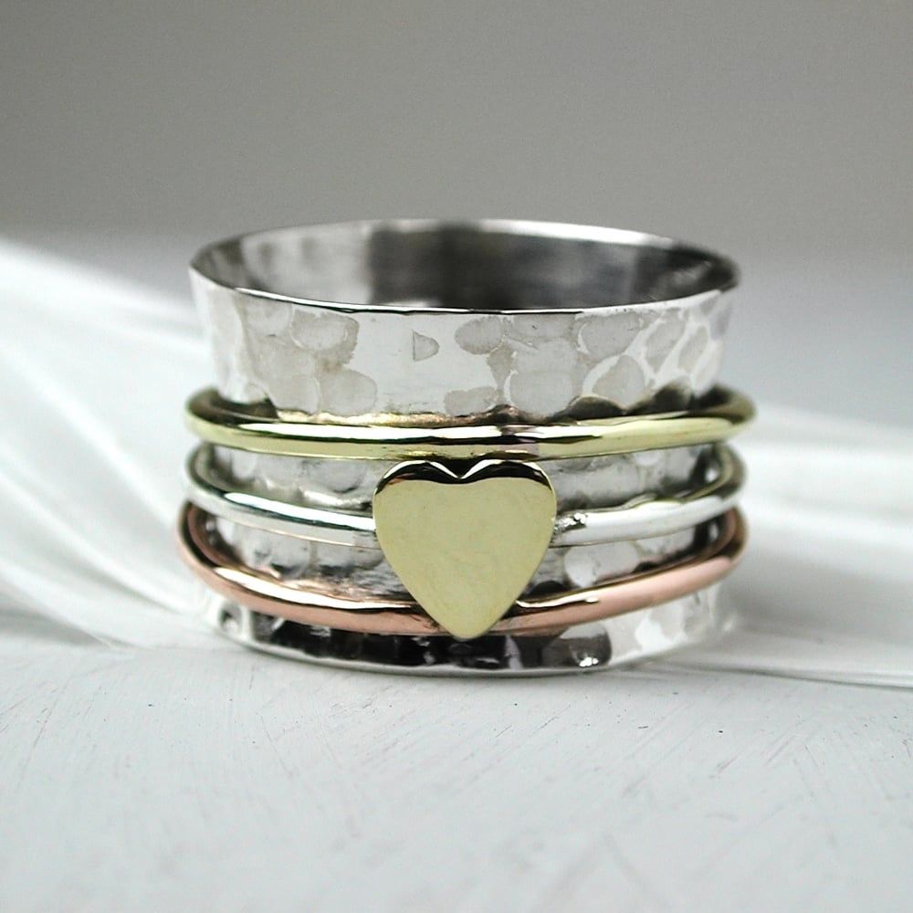 Spinning Ring With Single Golden Heart