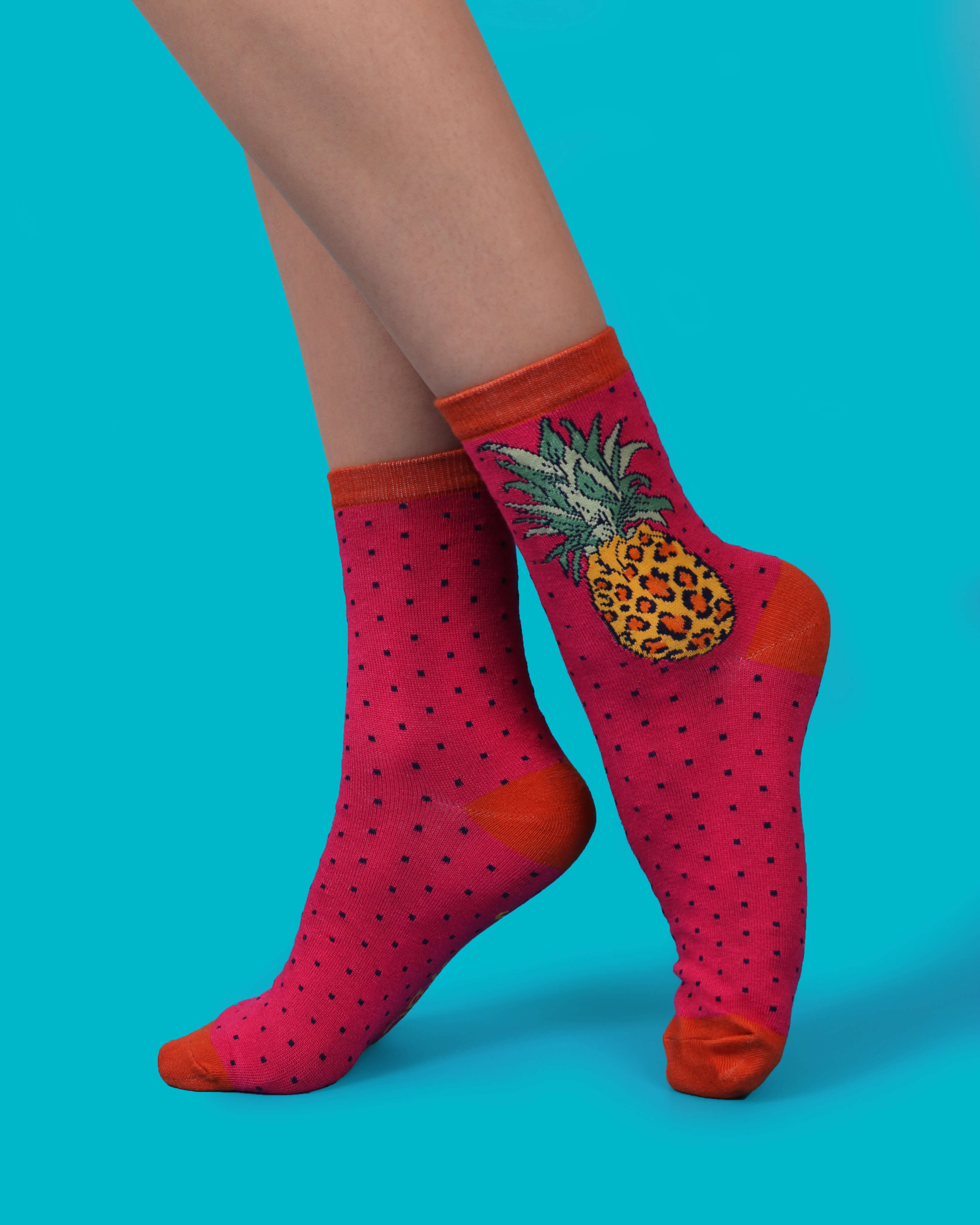 Ladies Ankle Socks - Leopard Pineapple