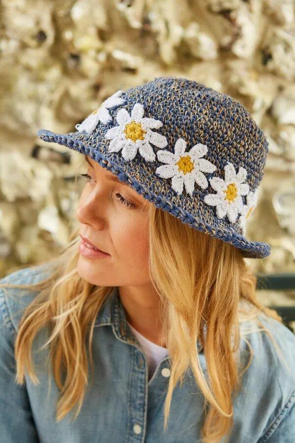 Daisy Chain Hemp/Cotton Hat In Denim