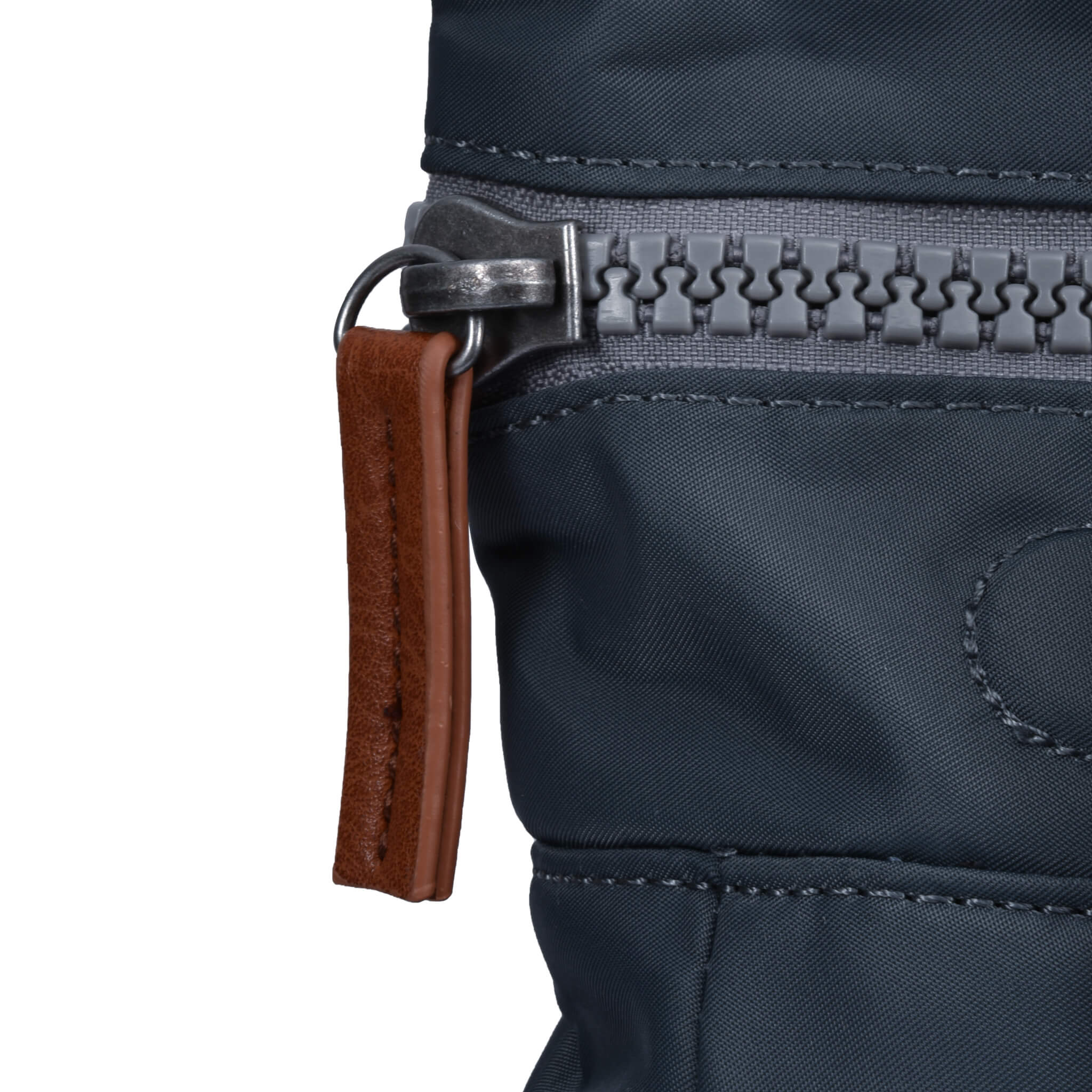 Canfield B Small Sustainable Nylon Smoke