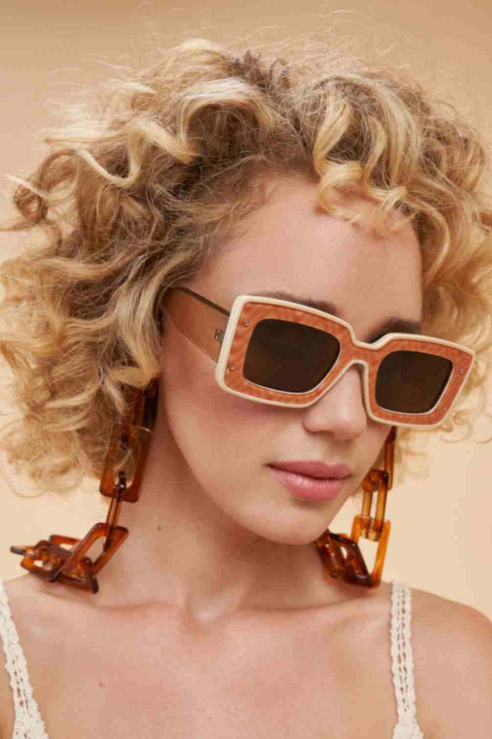 Rectangle Block Sunglasses Chain - Tortoiseshell
