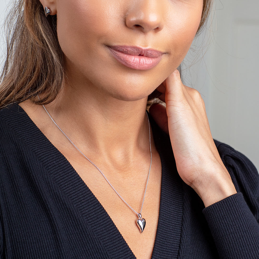 Desire Cherish Midi Heart Necklace