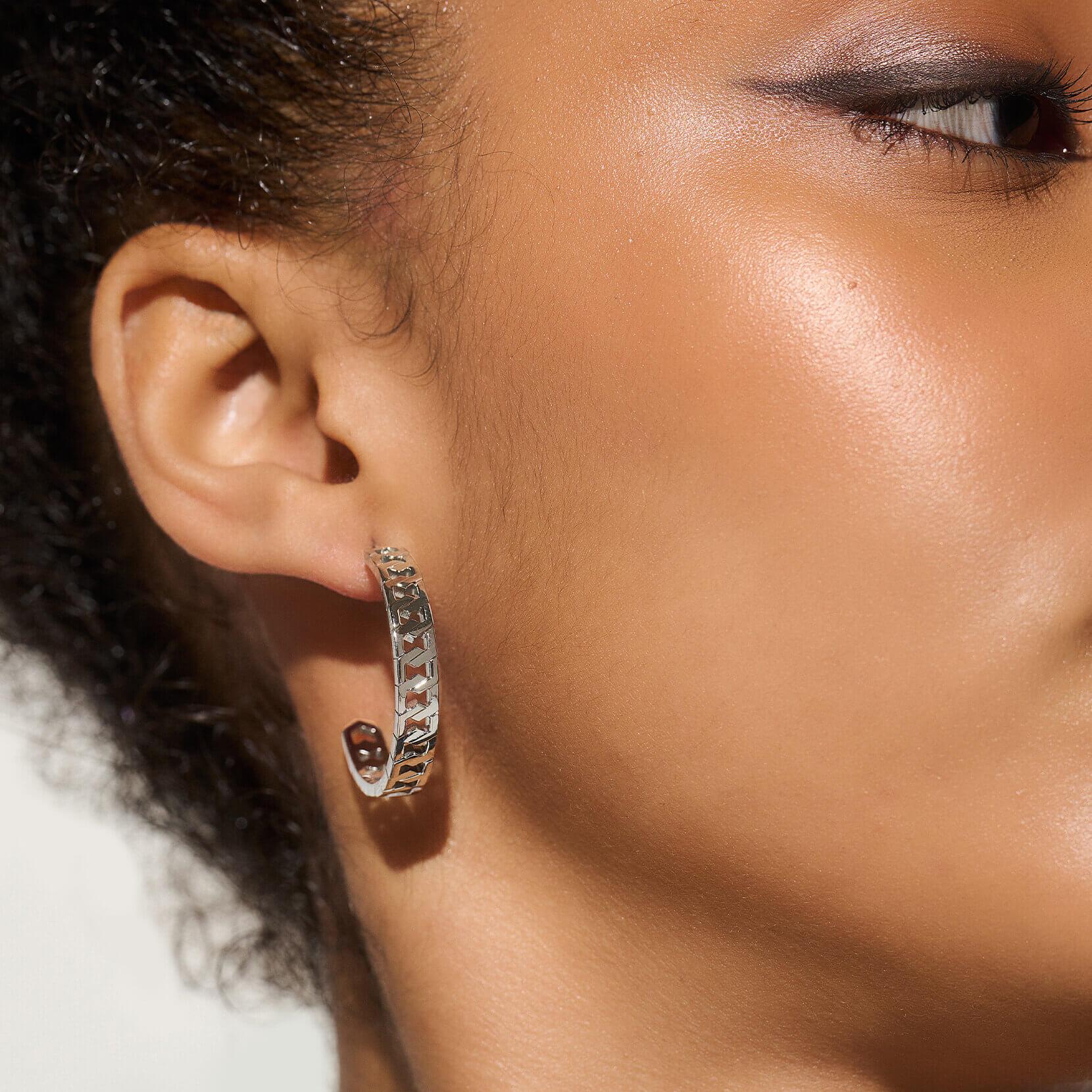 SS Honeycomb Link Hoop Earrings
