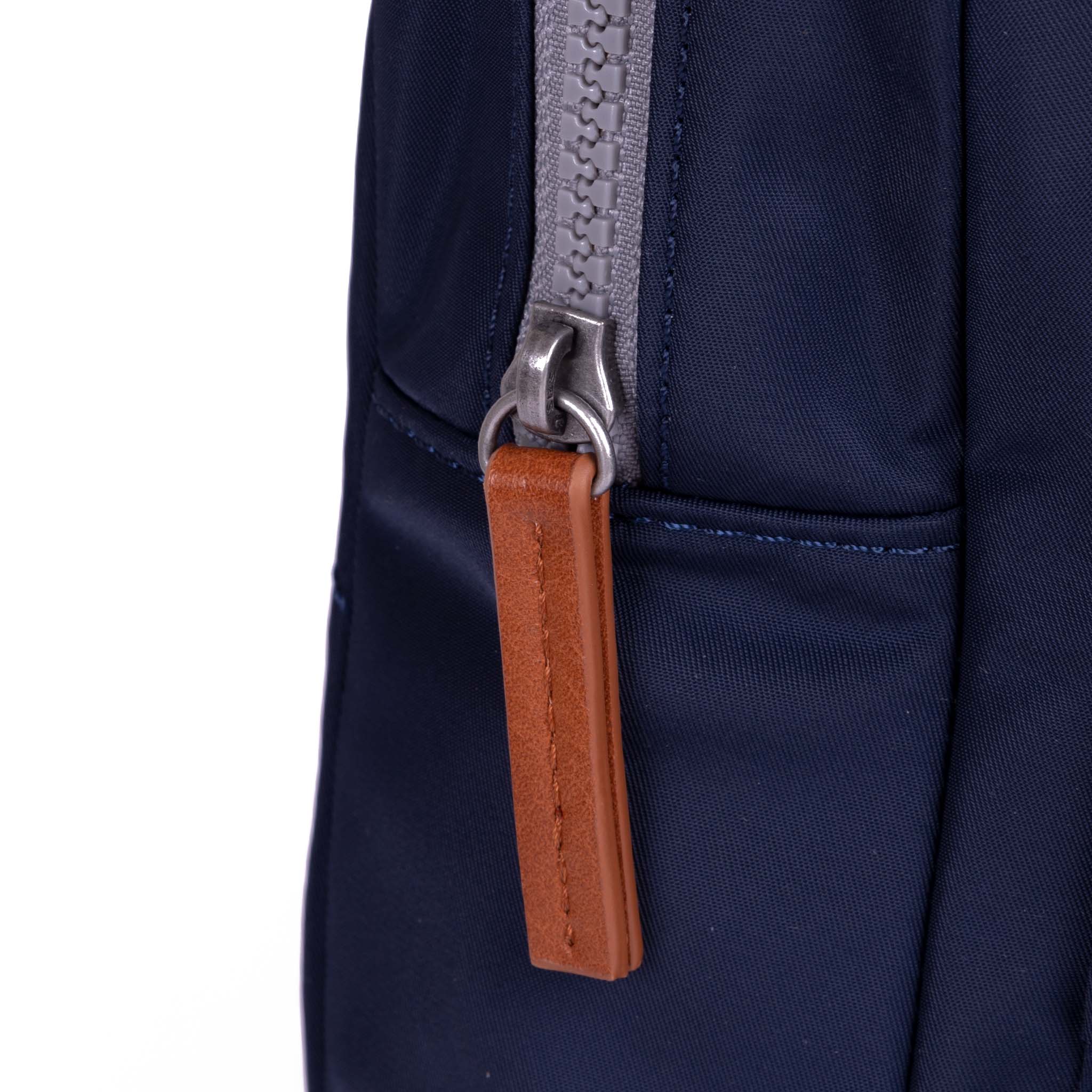 Willesden B Sustainable Nylon Midnight