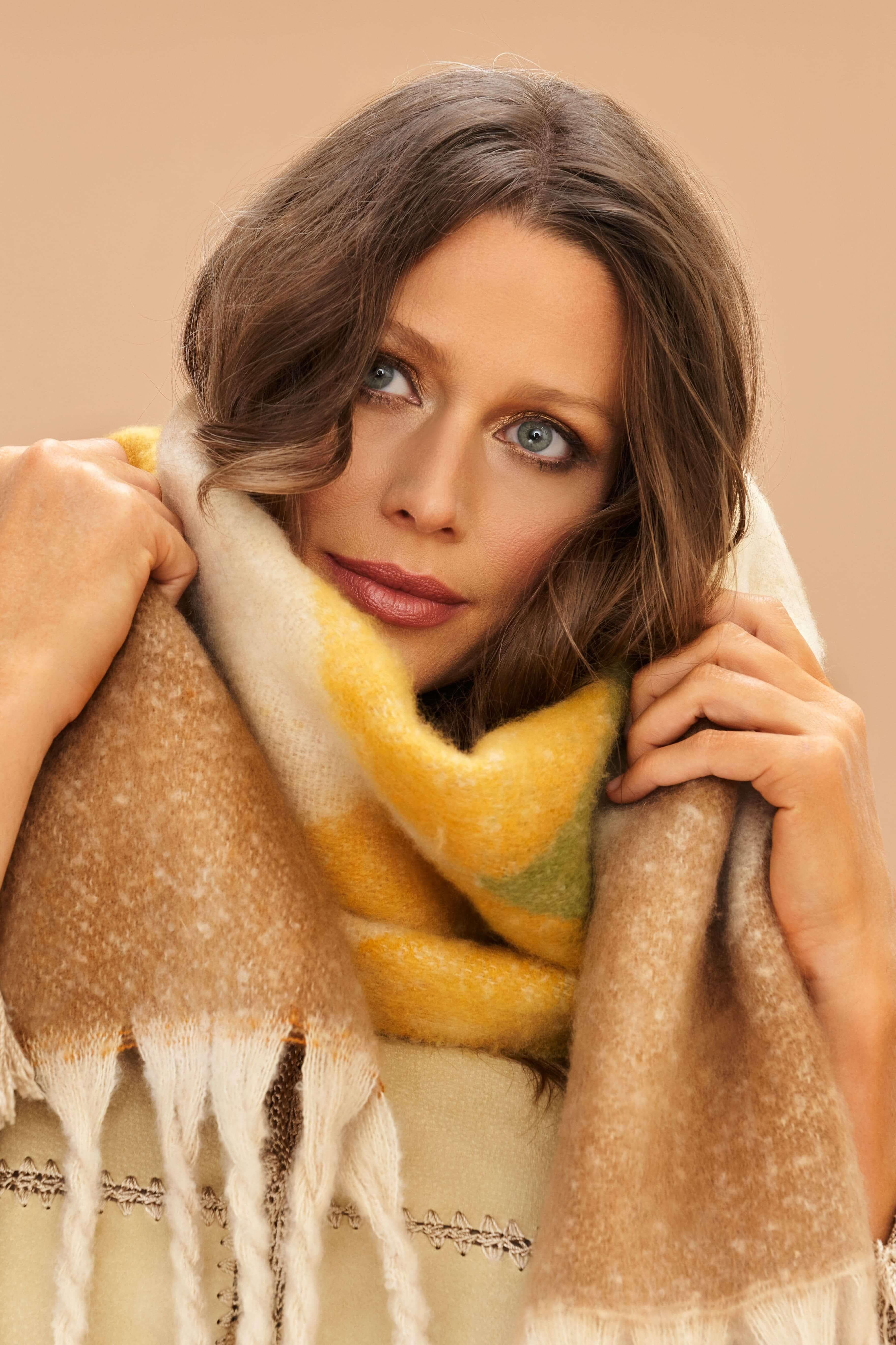 Soho Cosy Scarf - Burgundy Mix