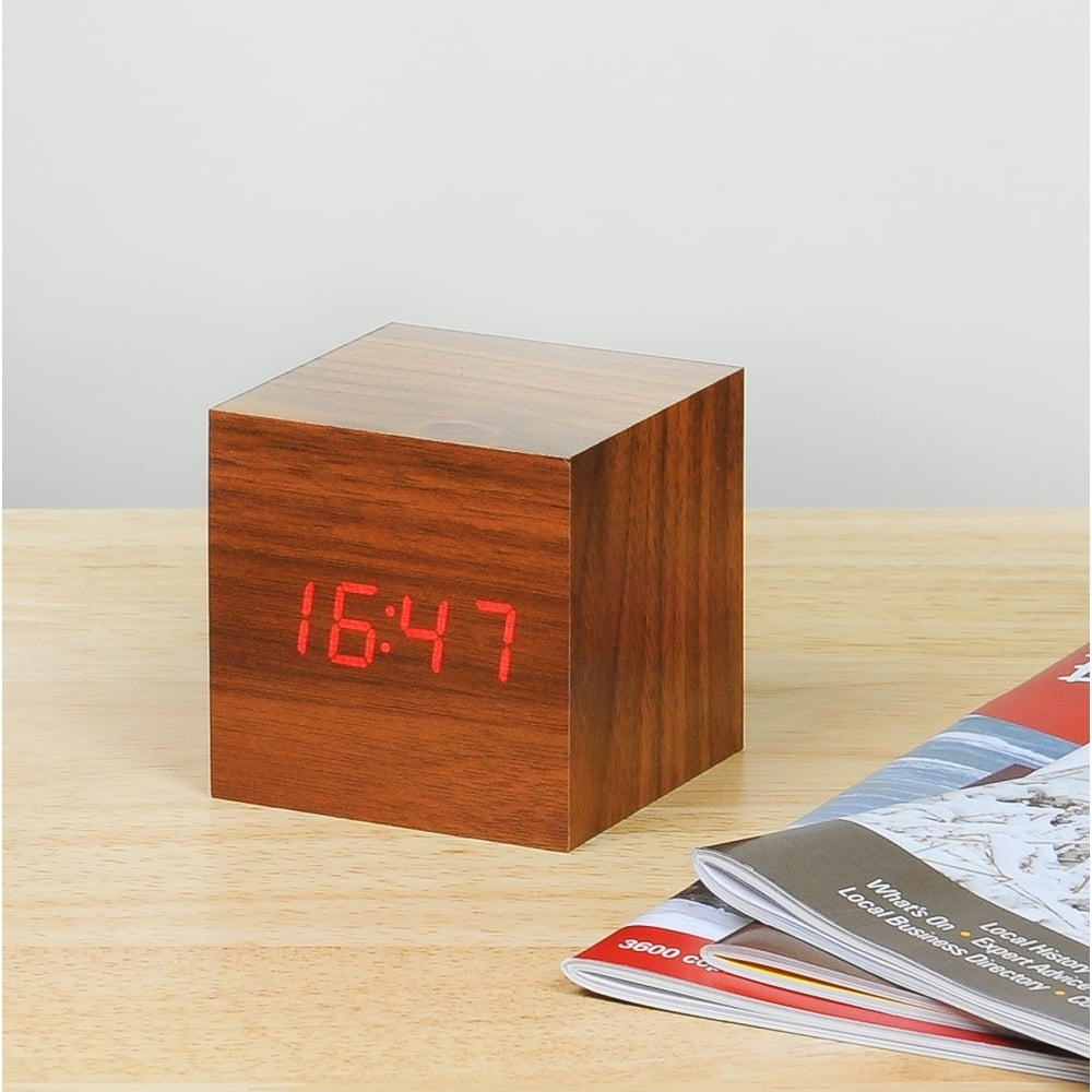 Cube Walnut Click Clock/Red LED