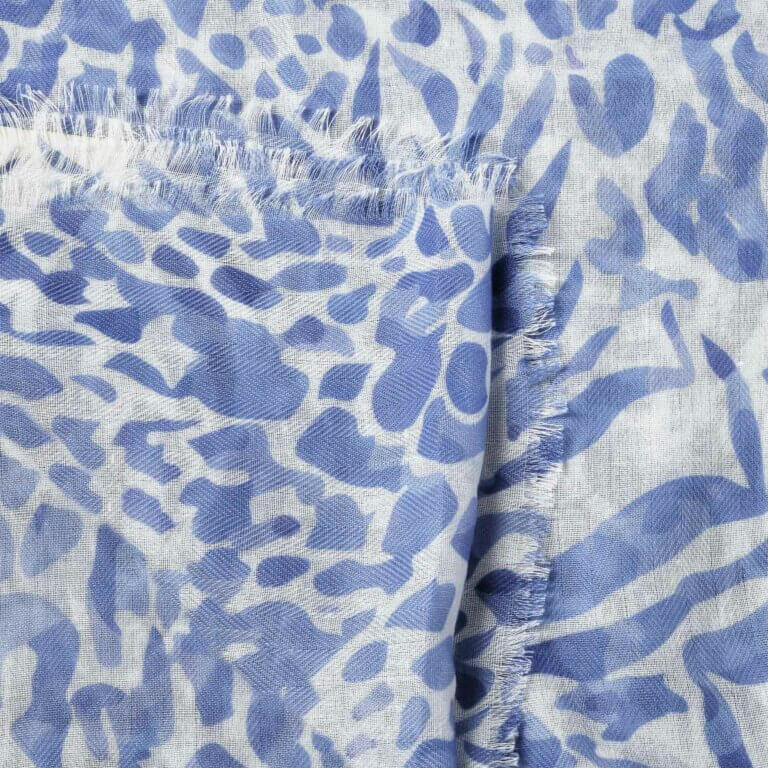 Animal Printed Scarf White / Blue