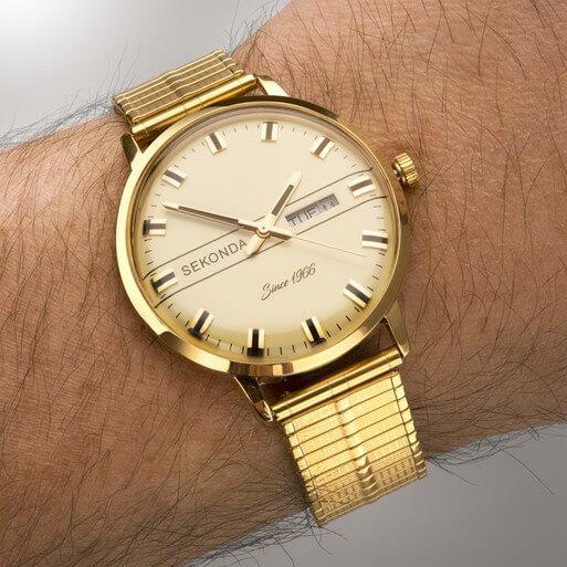 Gold Case With Cream Dial & Gold Tone Expander Bracelet Men's Heritage Watch