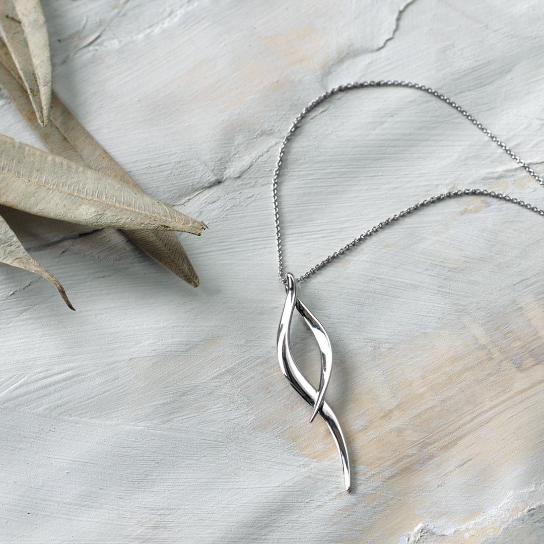 Entwine Twine Twist Necklace
