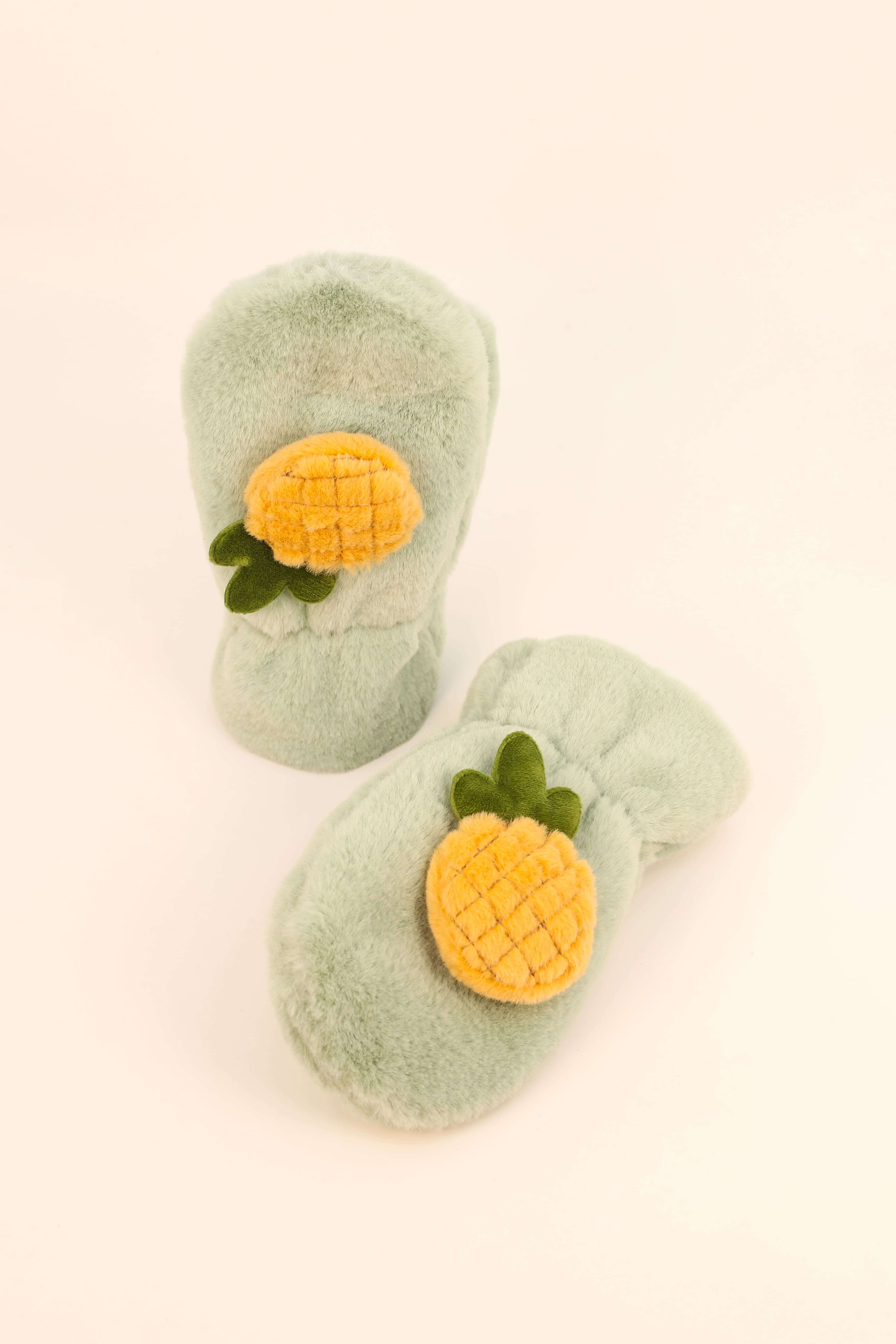 Kids Fluffy Mittens - Pineapple
