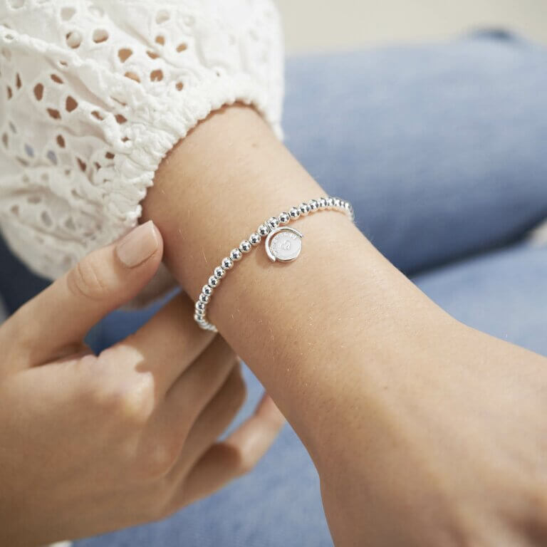 Spinning Boxed A Little 'Mummy To Be Forever Family' Bracelet