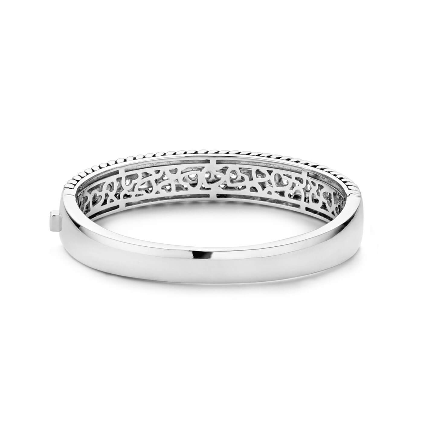Silver Armband With CZ Stone & Cut-Out Heart Design