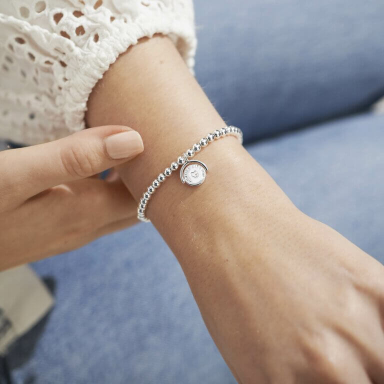 Spinning Boxed A Little 'Aunties Like You Are Far And Few' Bracelet