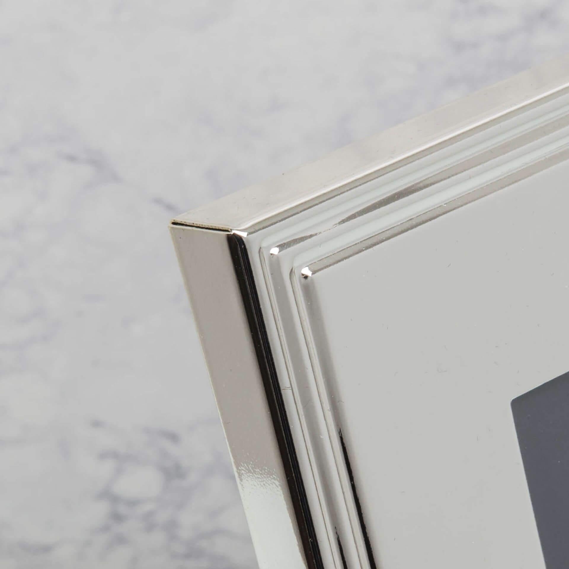 Elegance Silver Plated Rib Edge Frame 8" x 10"