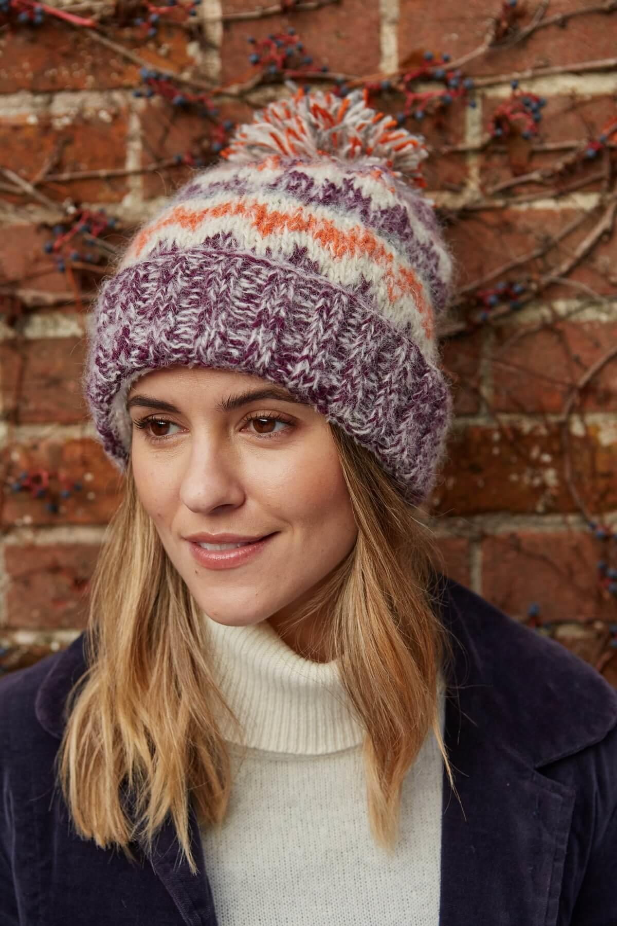 Totnes Bobble Beanie Damson