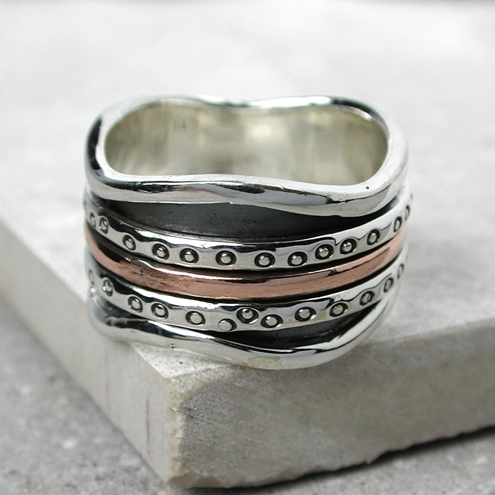 Wavy Spinning Ring/3 Bands