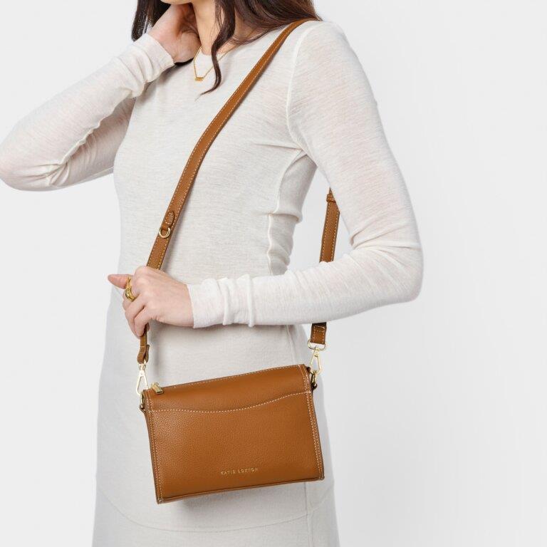 Perri Crossbody - Cognac