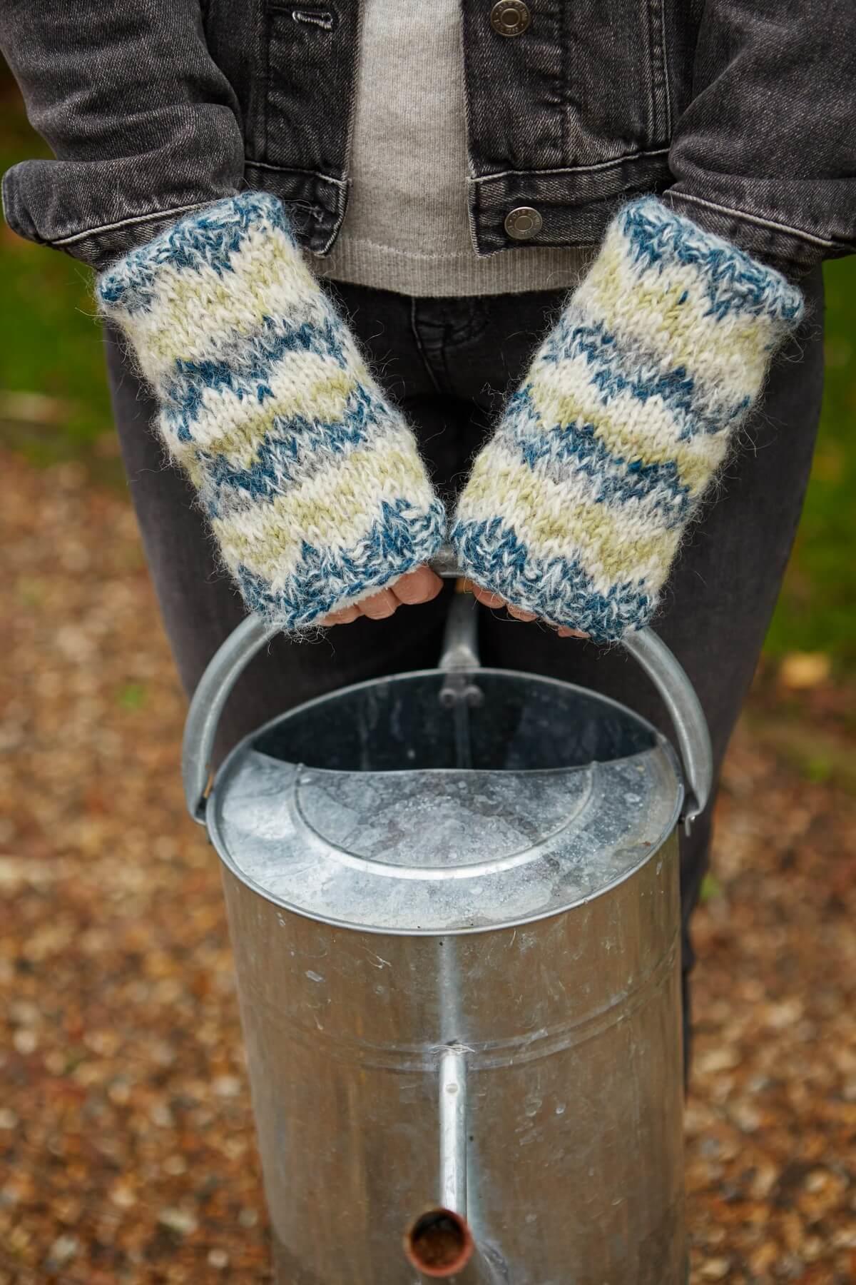 Totnes Handwarmer Spruce