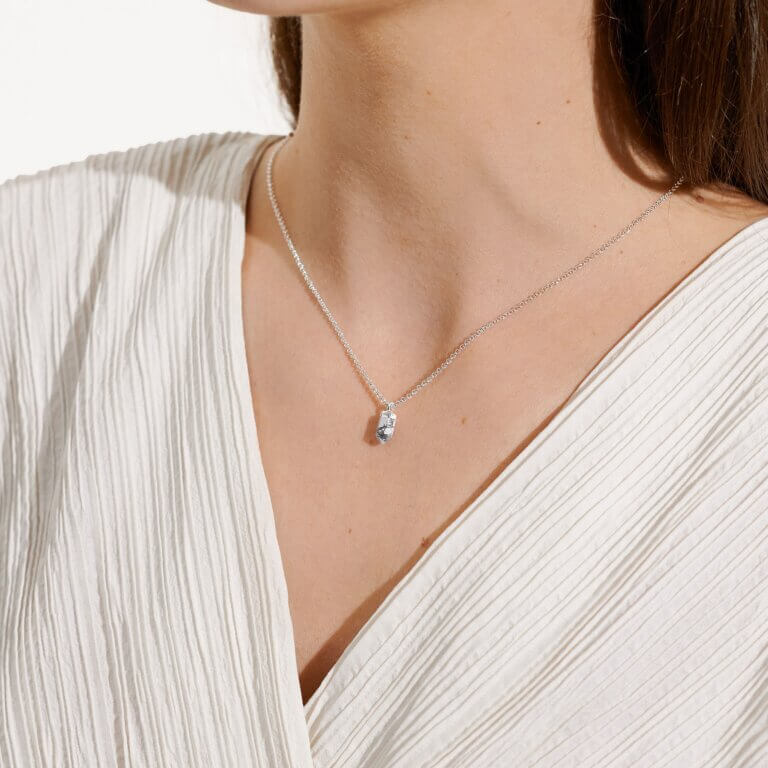Crystal A Little | Howlite | Silver | Necklace | 46cm + 5cm Extender
