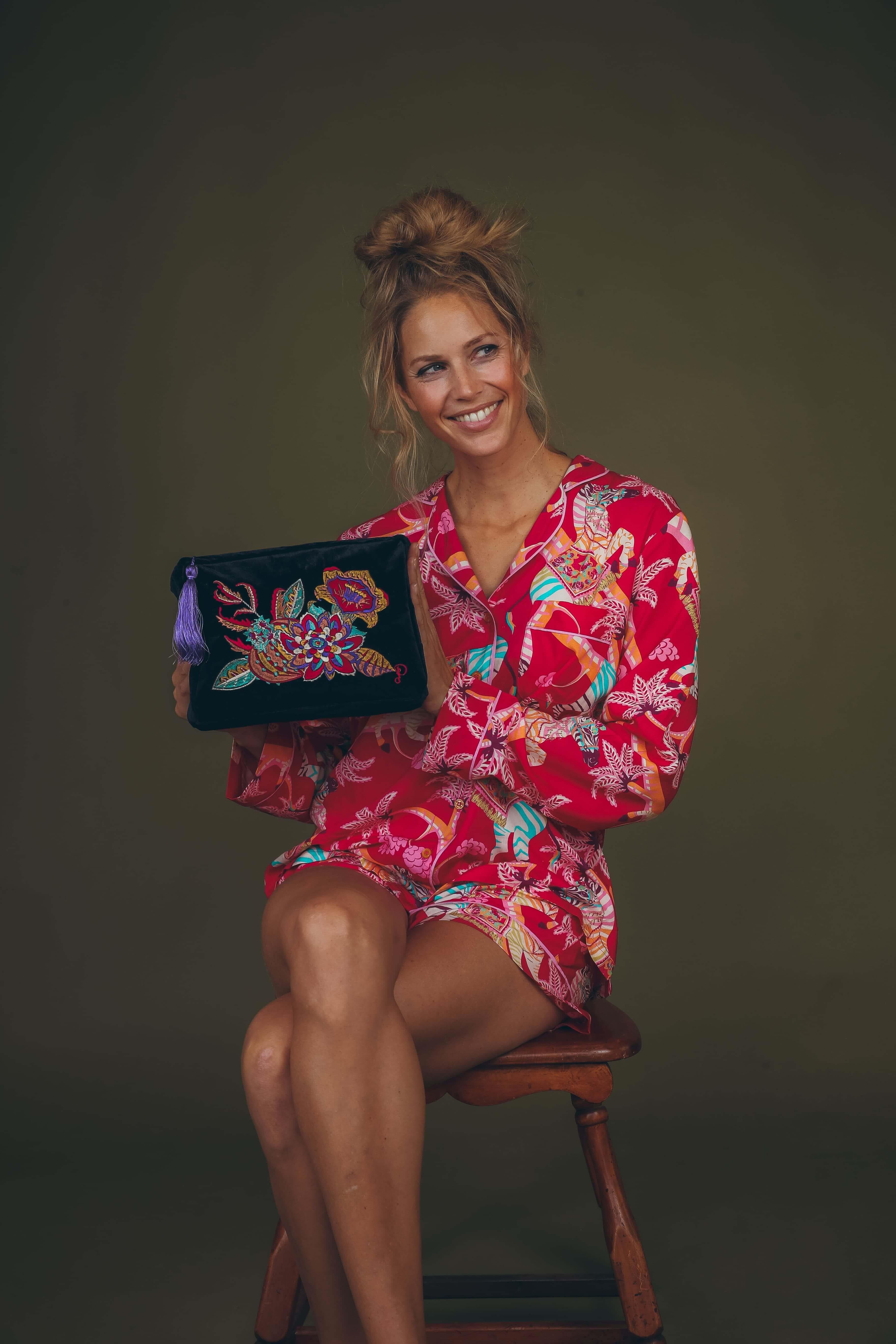 Fantasy Floral Velvet Wash Bag - Navy