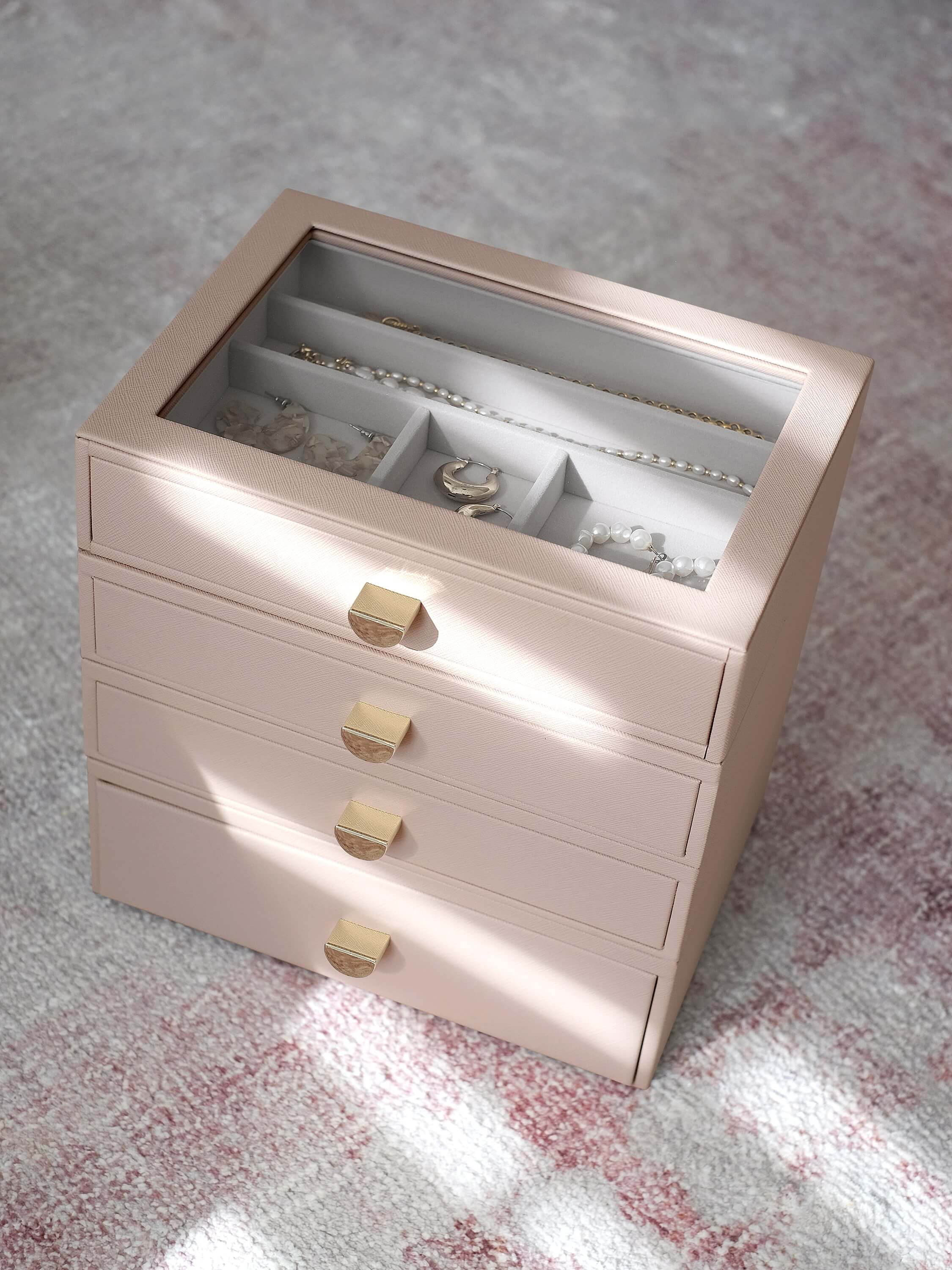 Blush Drawer Classic Set Of 4