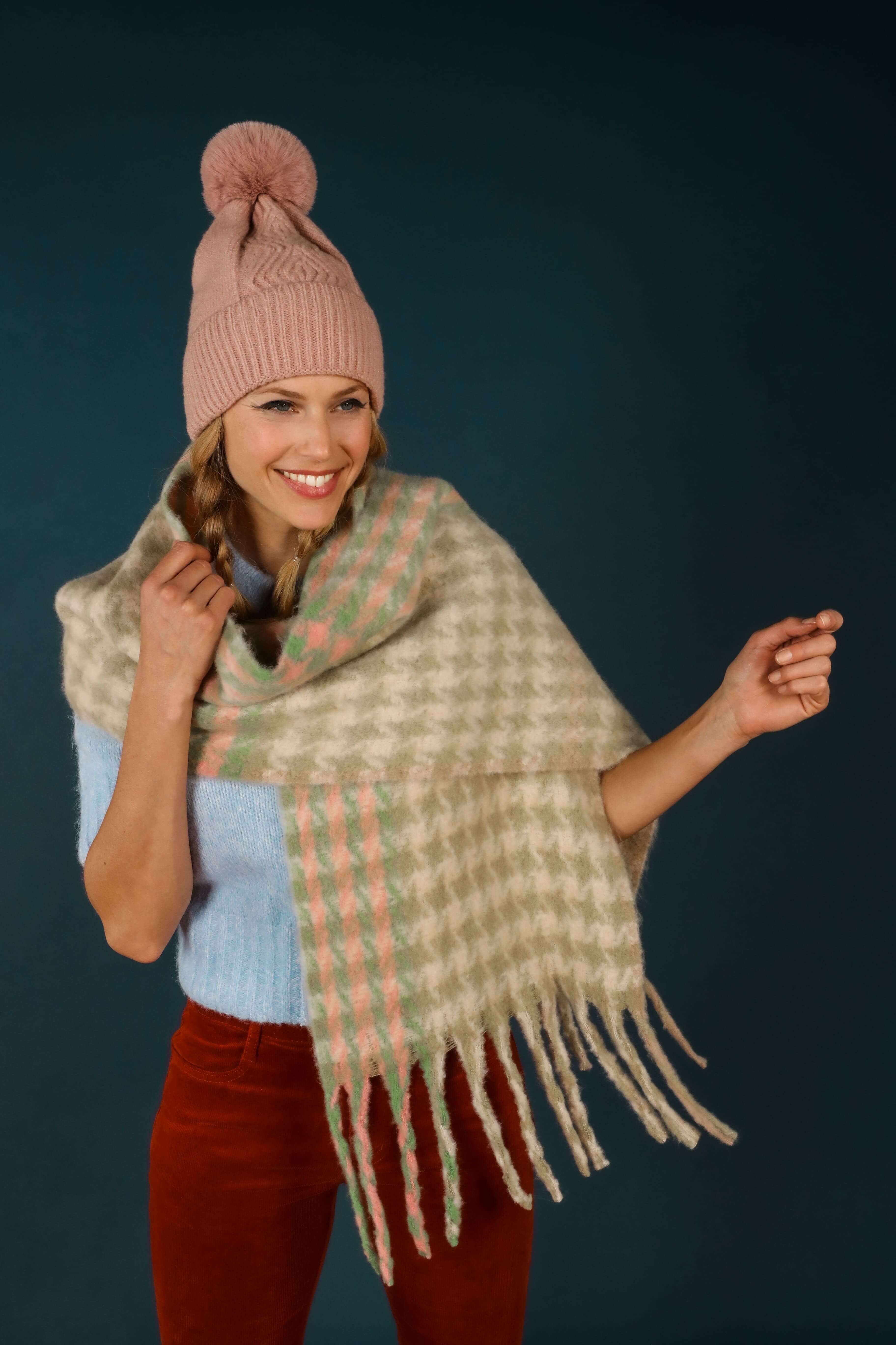 Ingrid Bobble Hat - Petal