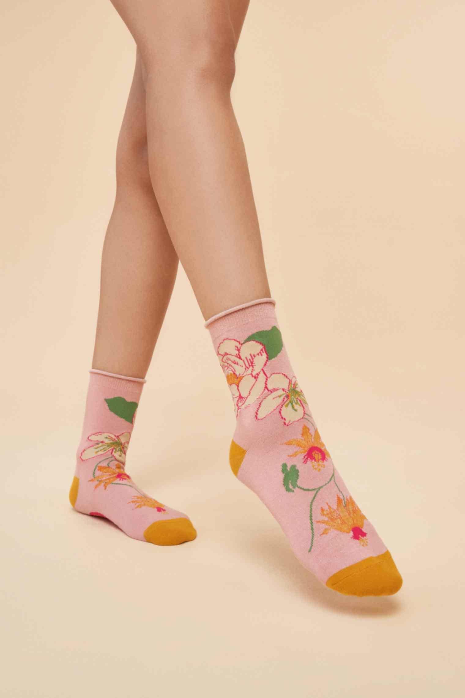 Tropical Flora Ankle Socks - Petal
