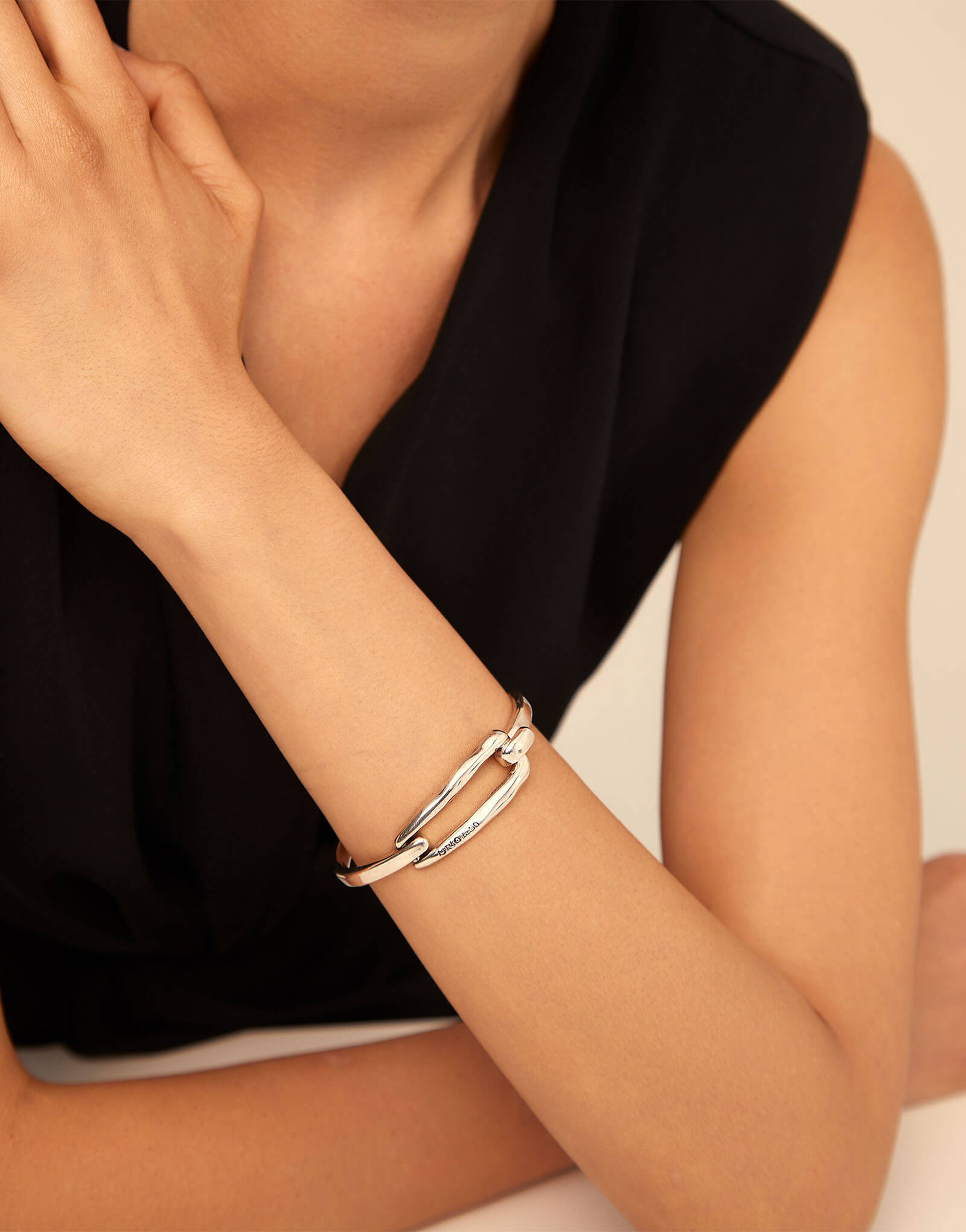 Rigid Silver Plated Bracelet