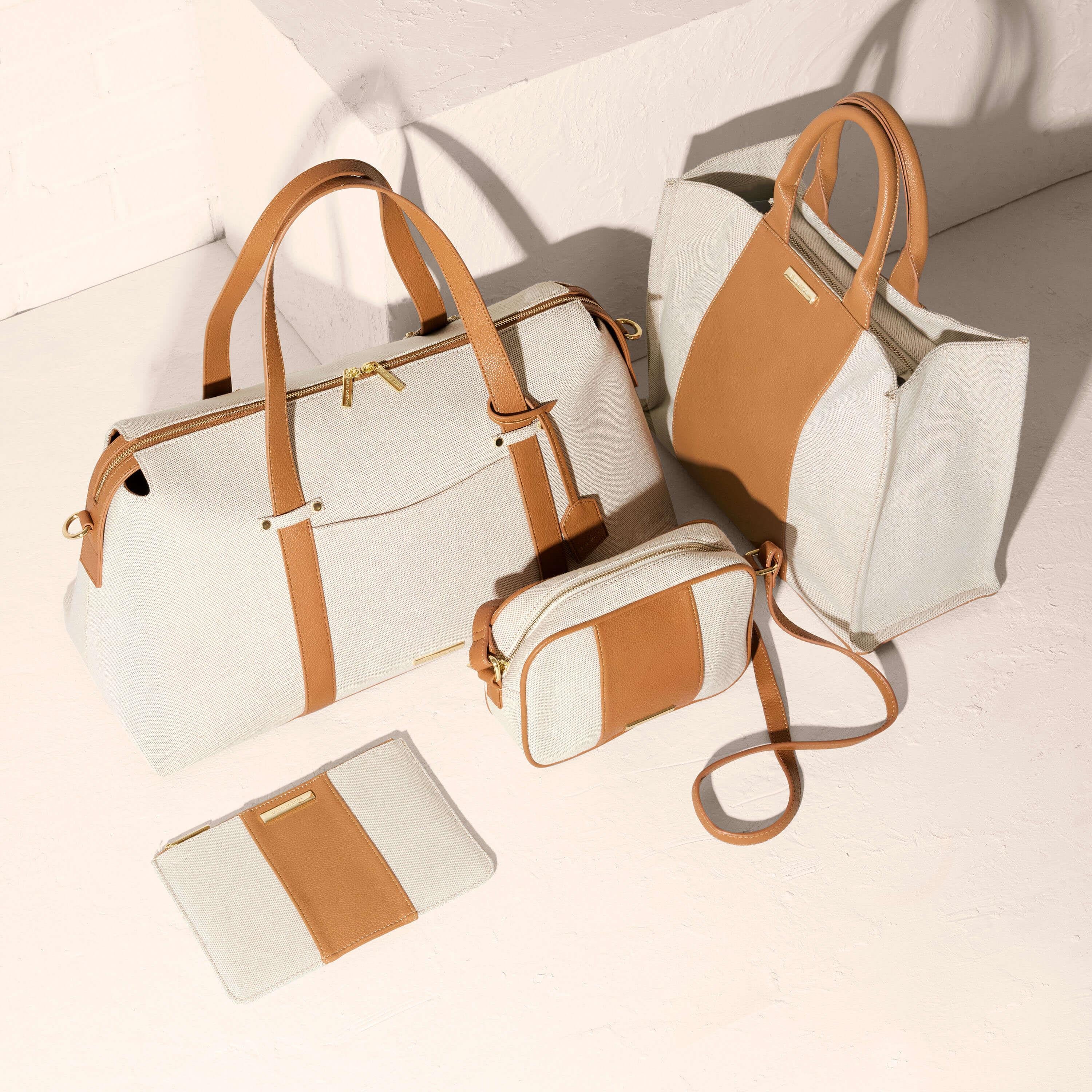 Amalfi Canvas Travel Bag | Cream & Light Brown