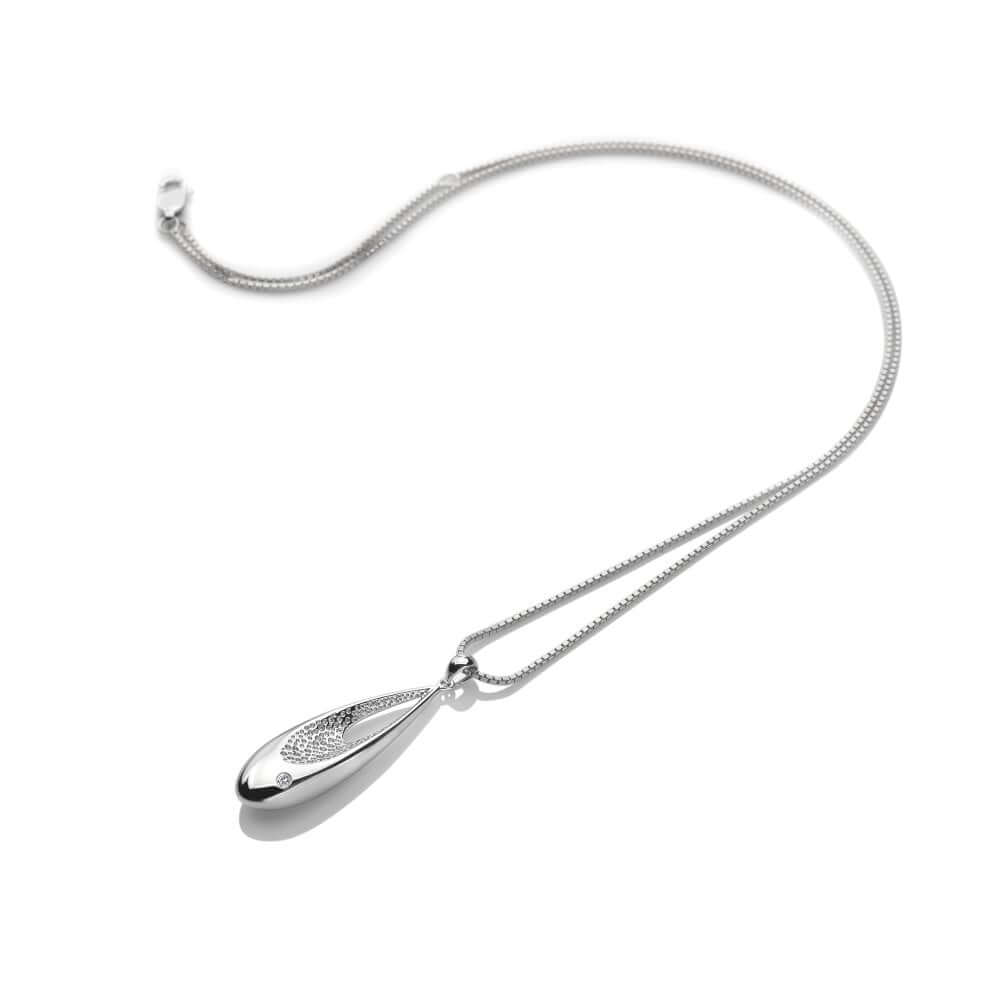 Quest Teardrop Pendant Necklace