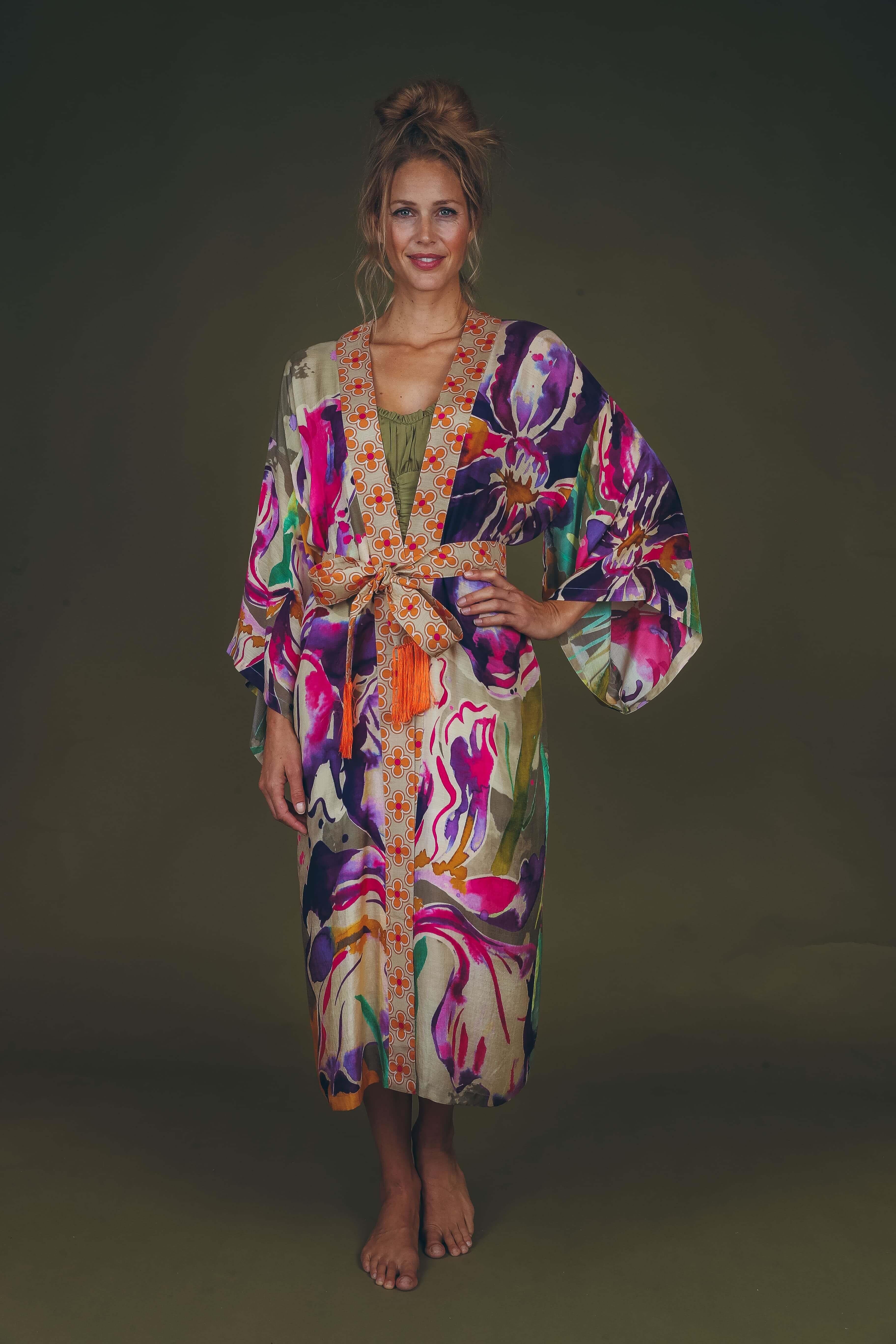 PRINTED KIMONO GOWN - Sage Iris