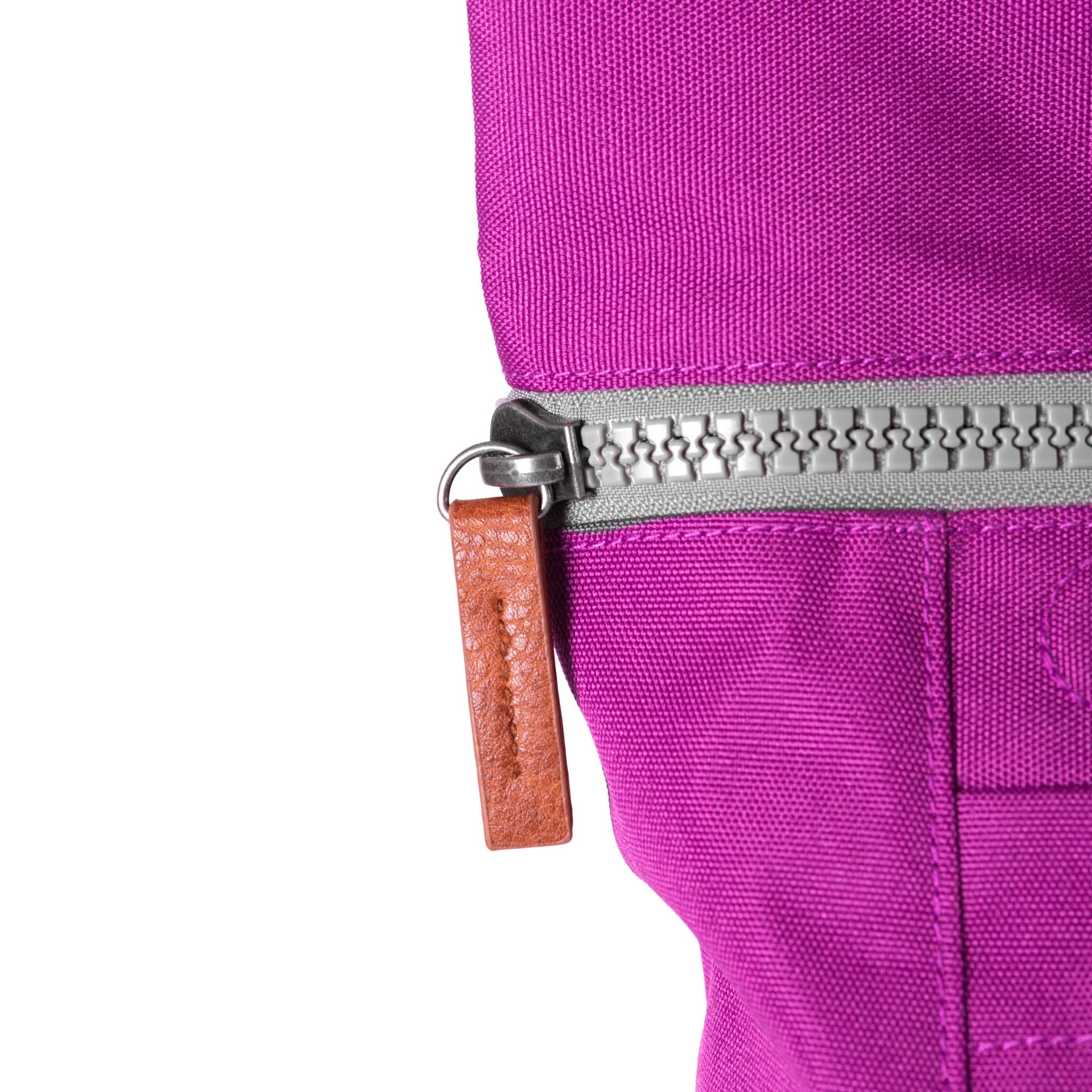 Finchley A Medium Sustainable Violet