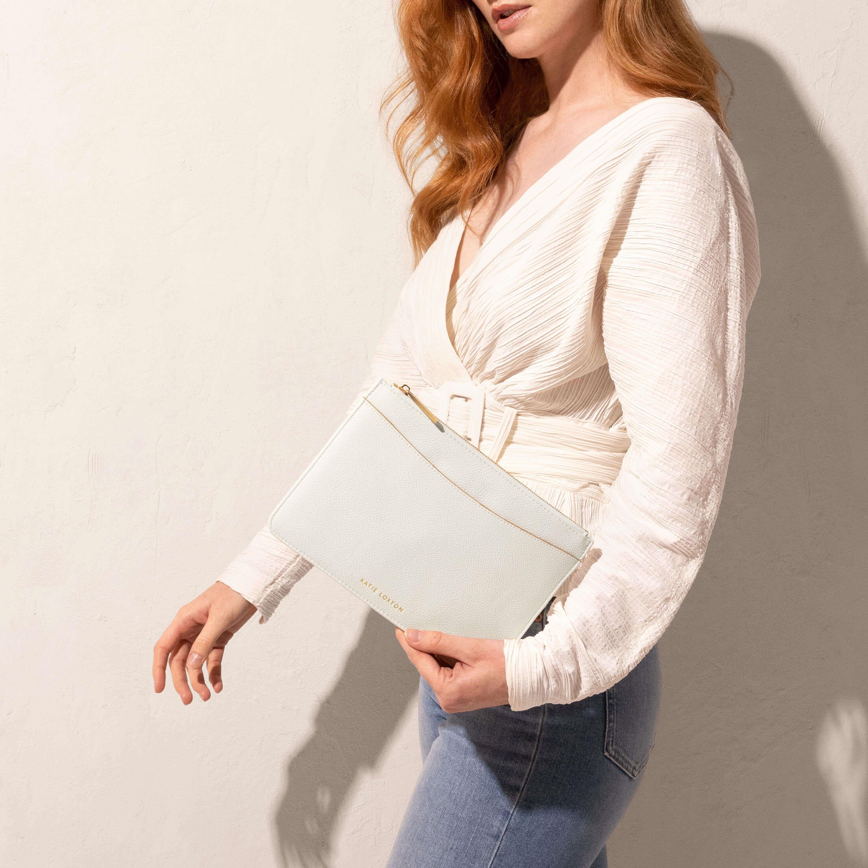 Cara Pouch | Off White | 16 X 24 X 1.5cm