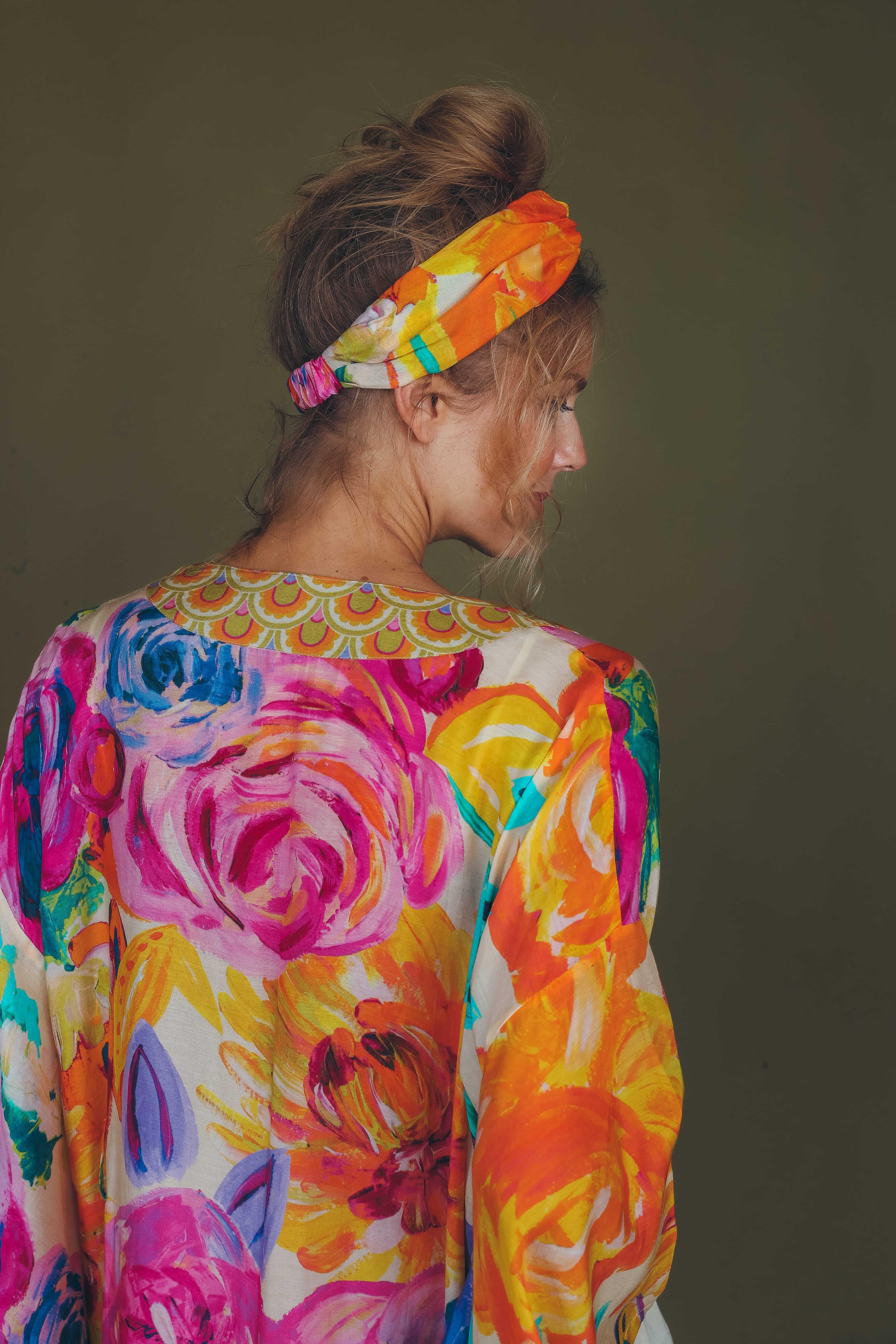 PRINTED KIMONO GOWN - Floral Frenzy