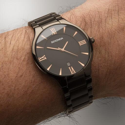 Gun Metal Case with Black Dial & Stainless Steel Bracelet Men's Watch